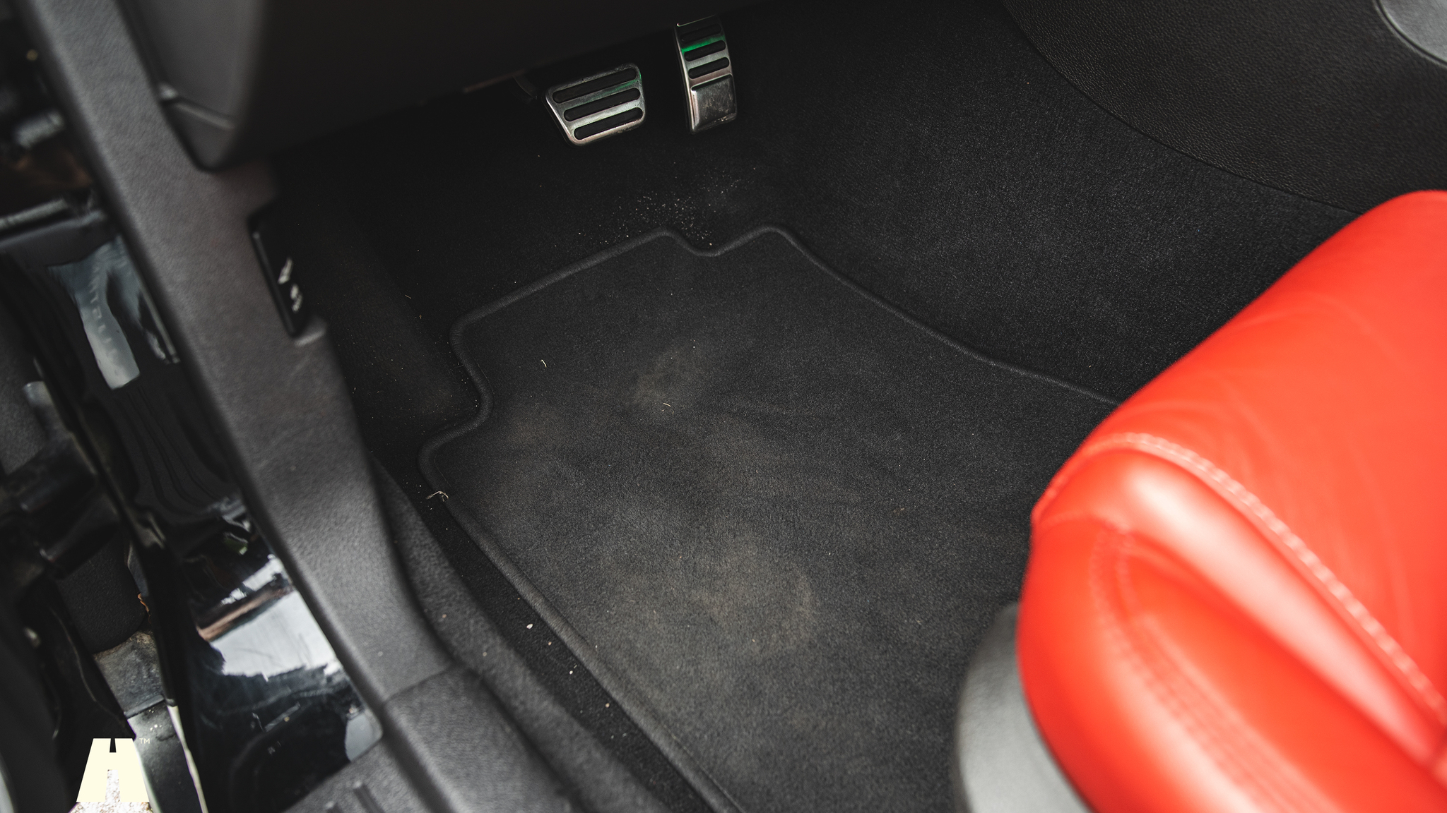 Interior image of 2010 Ford Mustang GT 