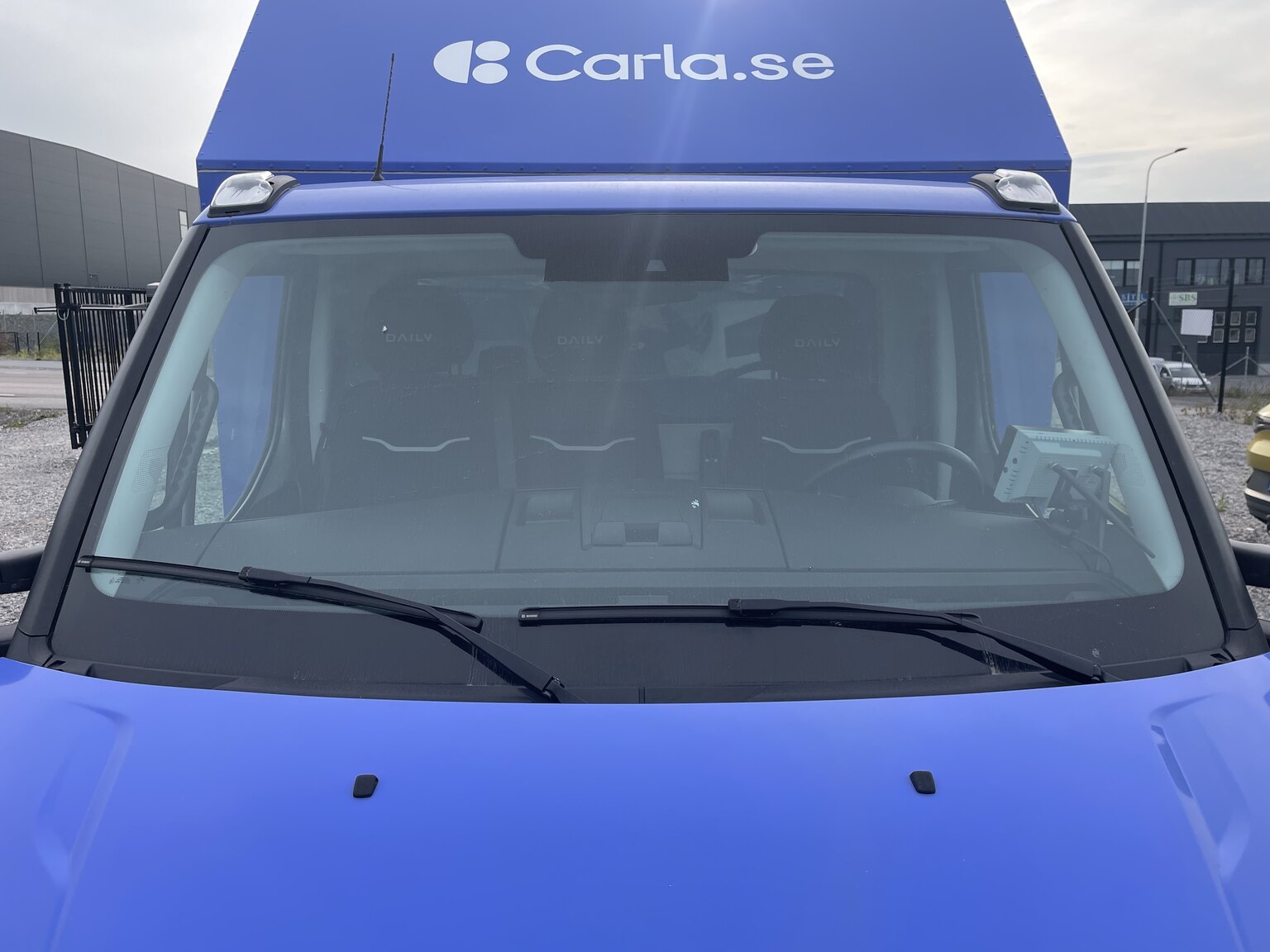 Aussenfoto 2022 Iveco Daily 70-180 Chassi Cab Fordonstransport