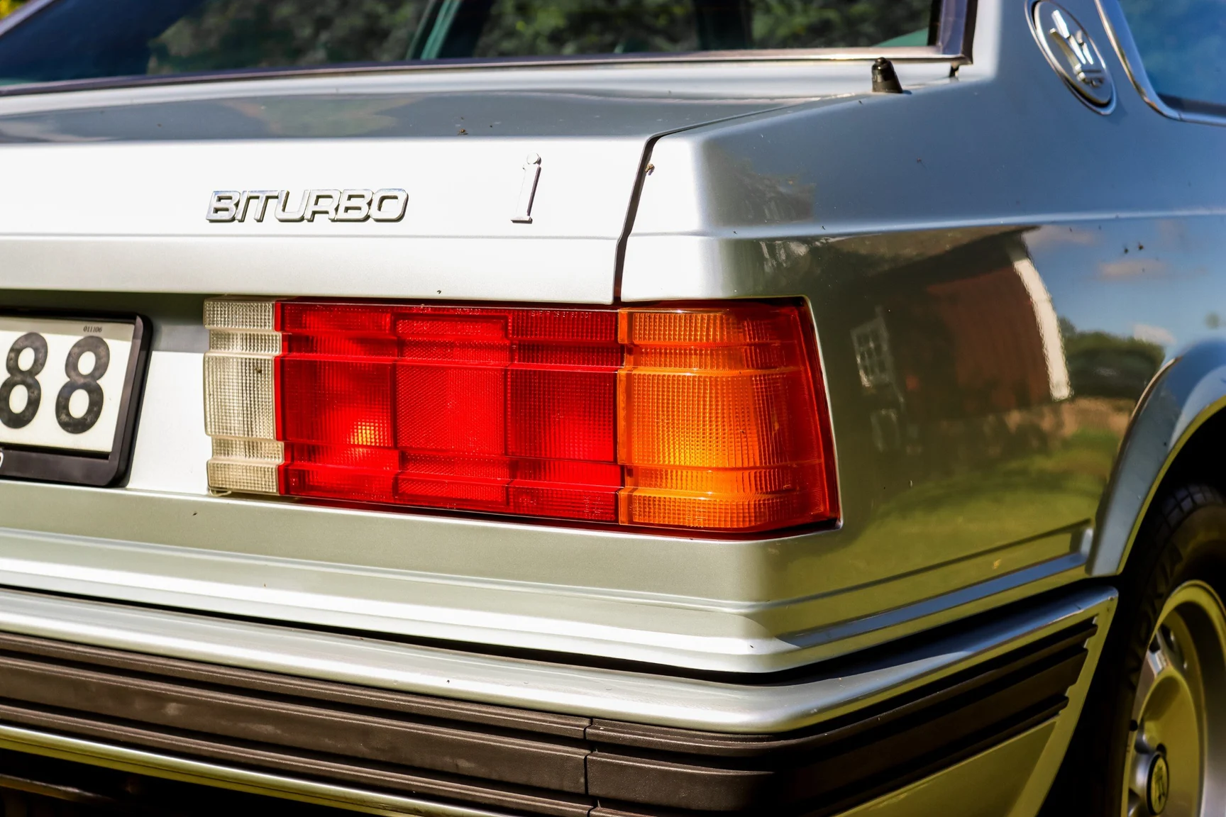 Aussenfoto 1987 Maserati Biturbo i (30)