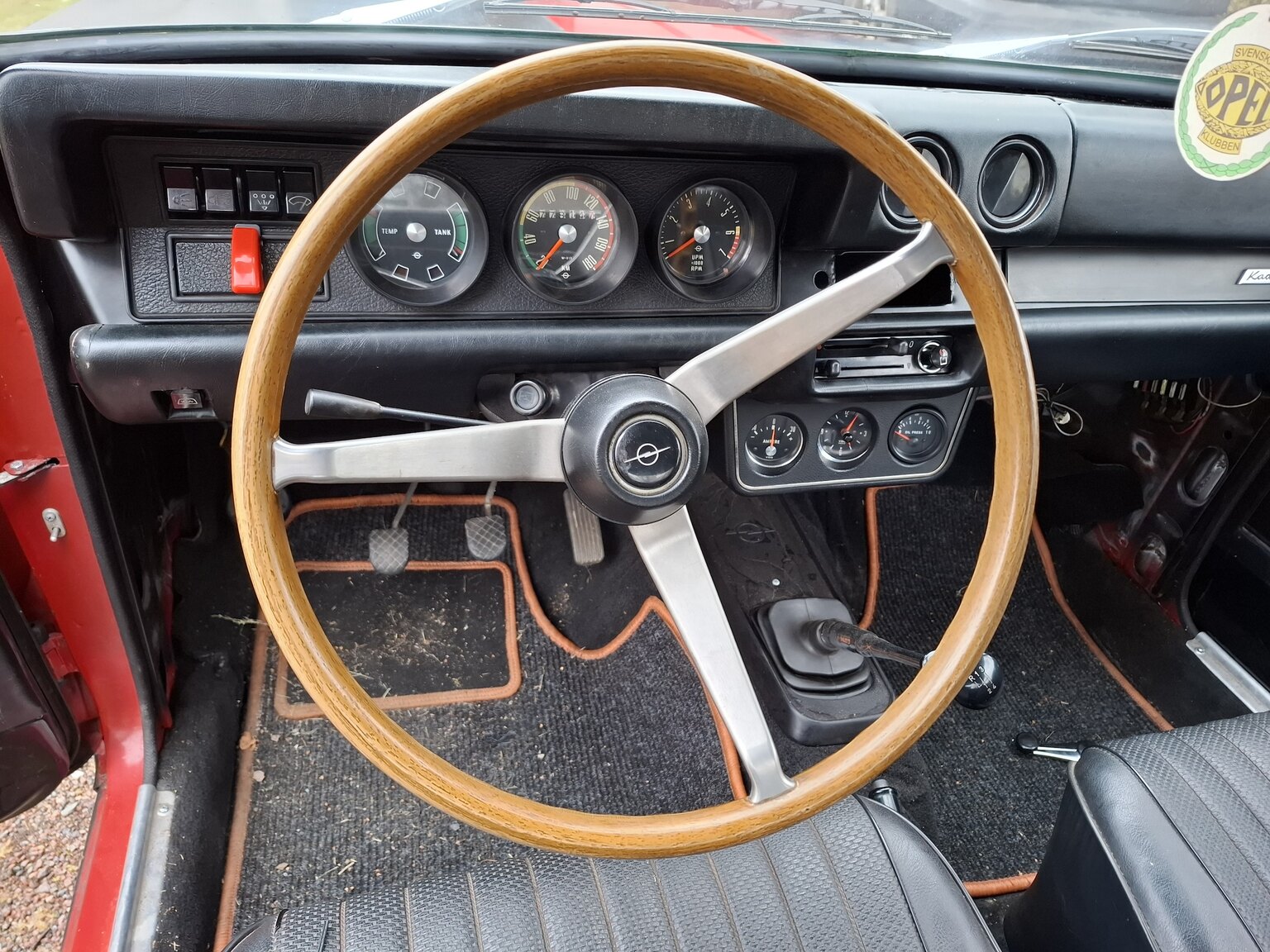 Interiörbild 1969 Opel Kadett B rallye