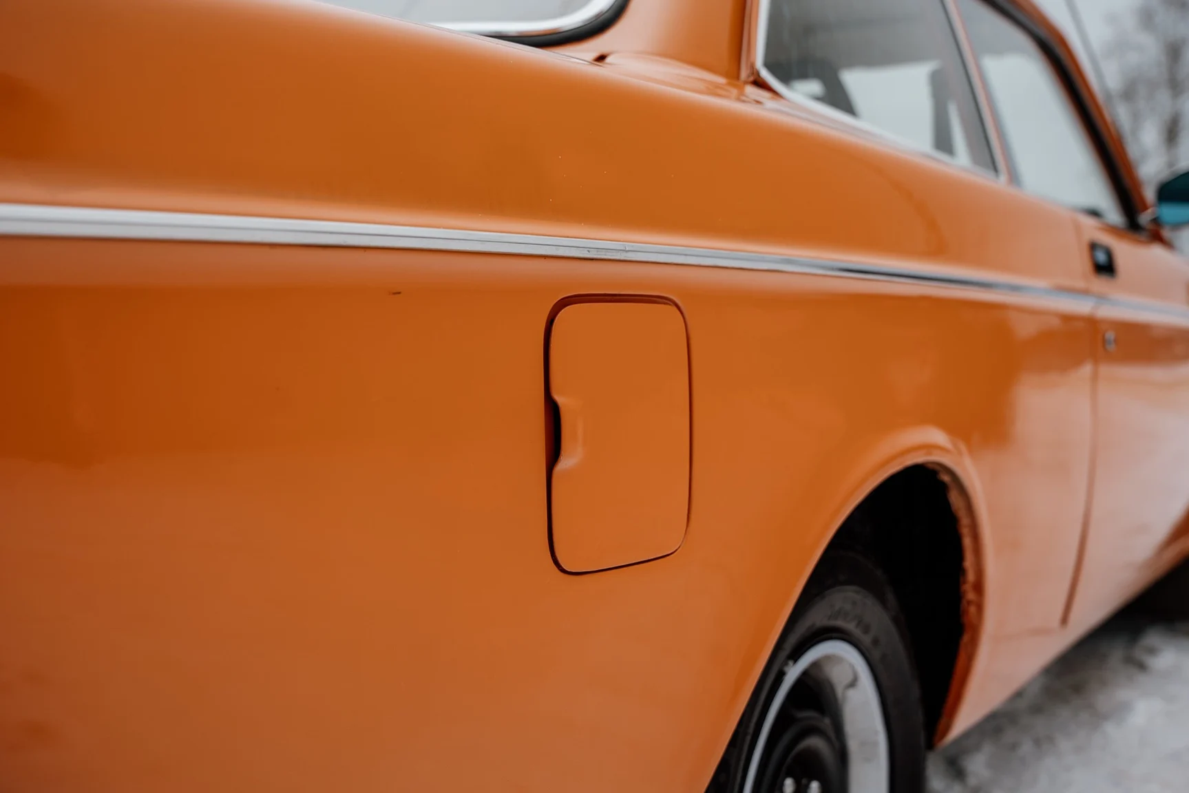 Exteriörbild på 1975 Volvo 242 2-dörrars coupé (60)