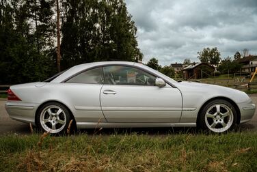 Exterior image of 2002 Mercedes-Benz CL 600