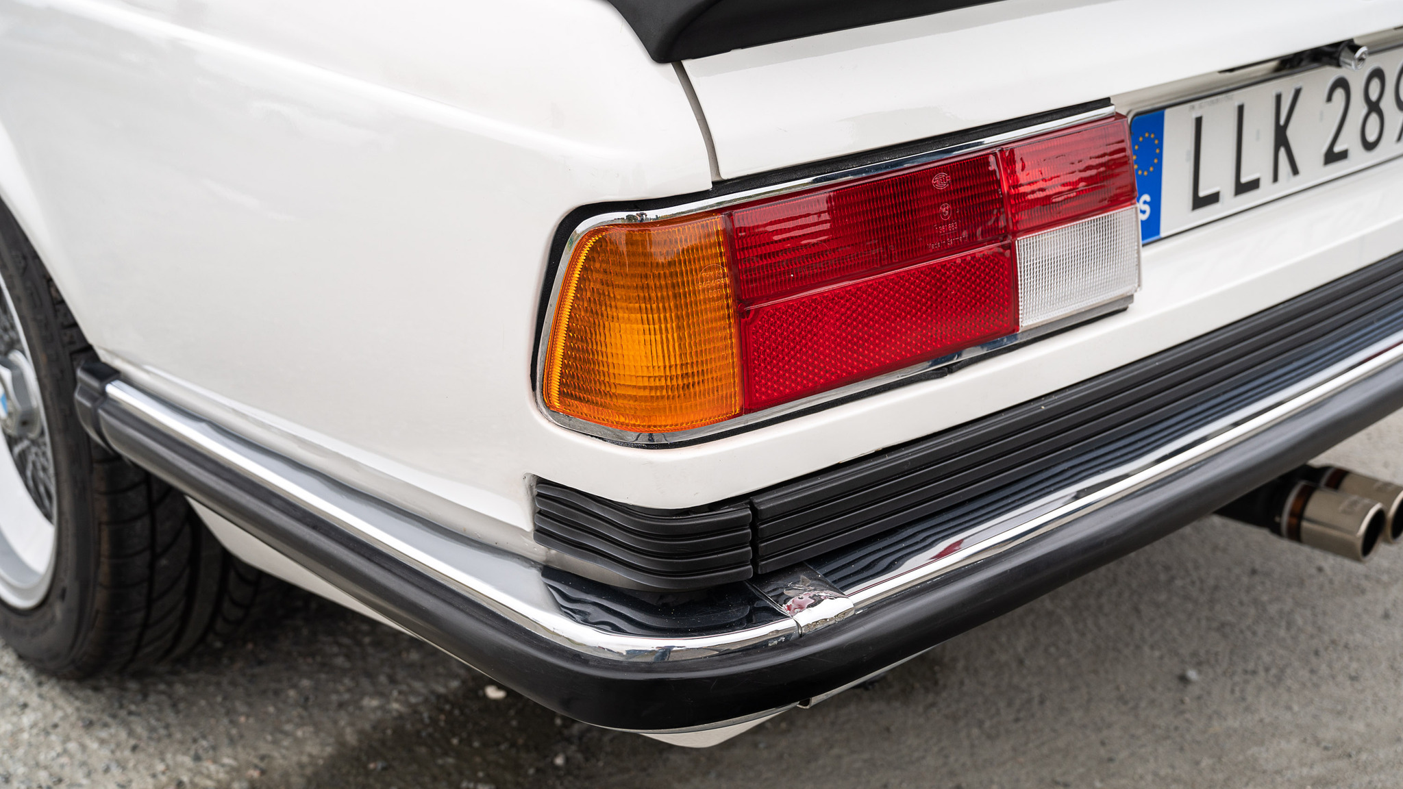 Exterior image of 1983 BMW 635 CSi