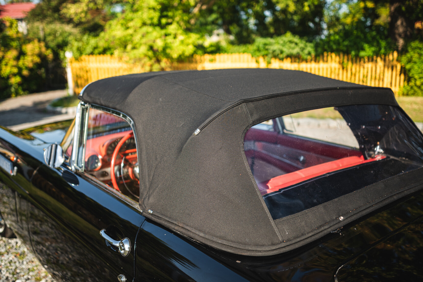 Exteriörbild på 1956 Ford Thunderbird