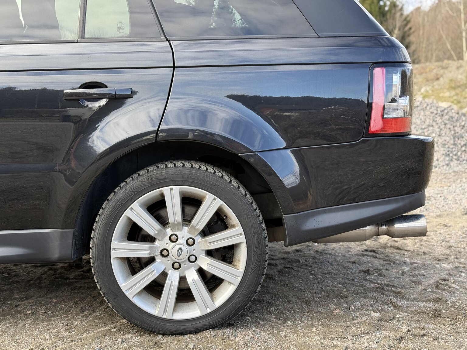 Exteriörbild på 2012 Land Rover Range Rover Sport V8