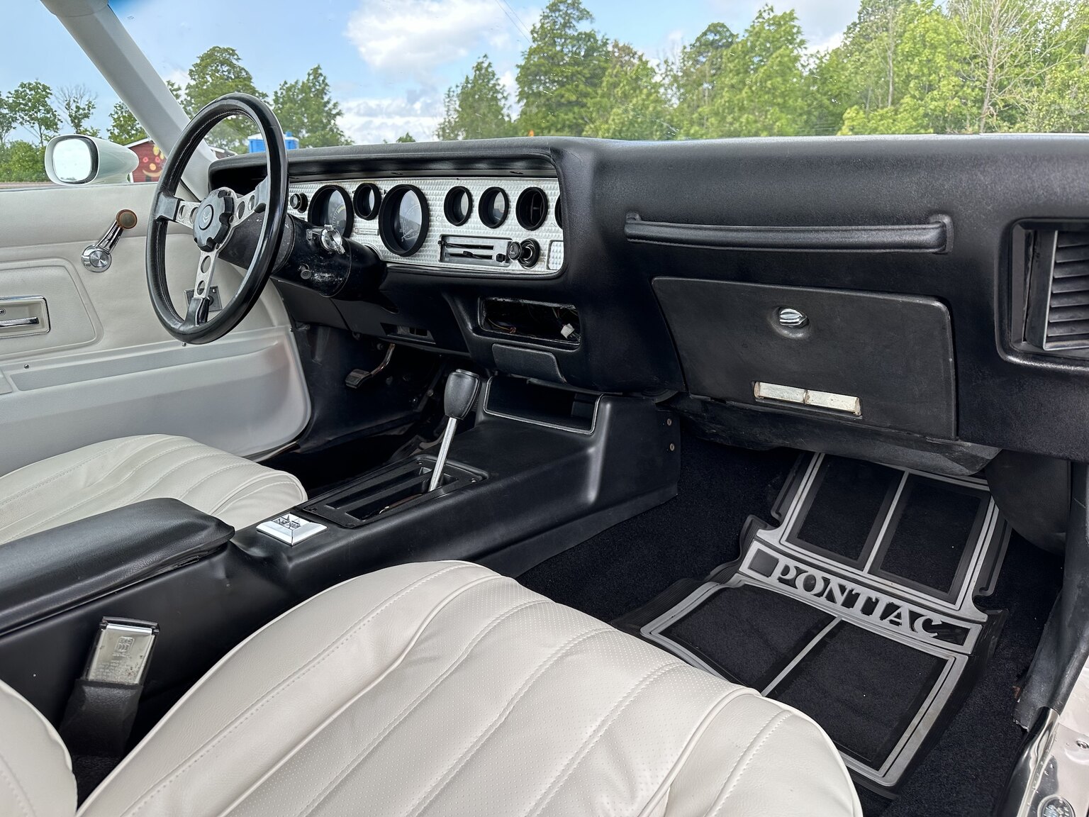 Interiörbild 1976 Pontiac Firebird Trans Am