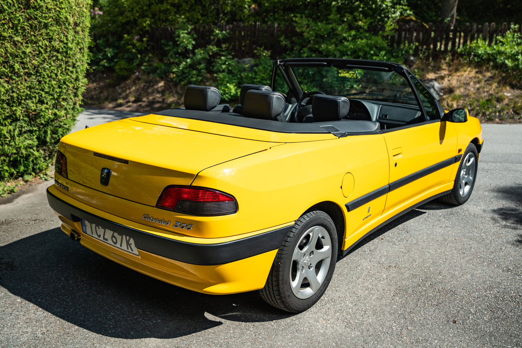 Exteriörbild på 1997 Peugeot 306 Cabriolet