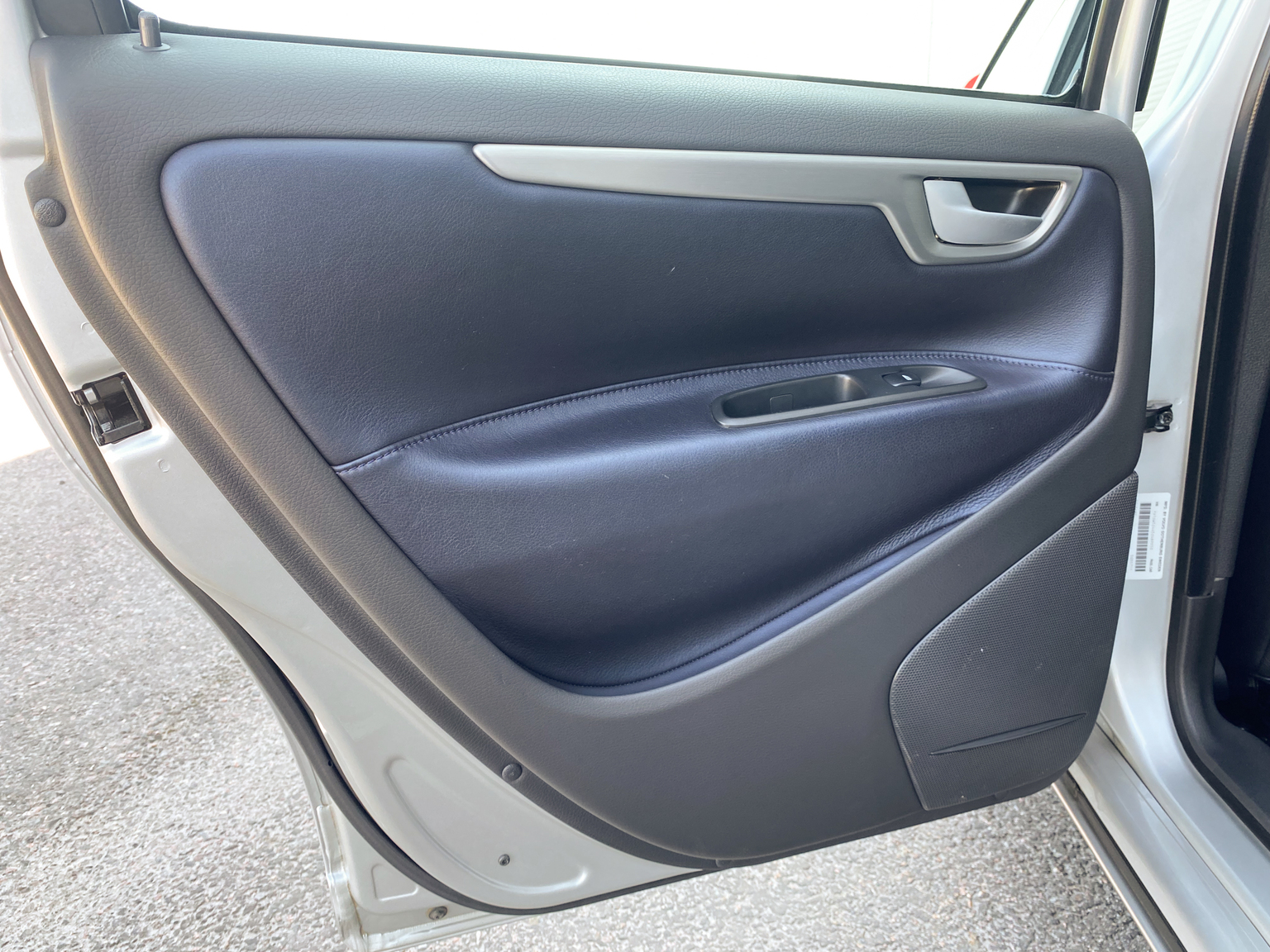 Innenraumfoto von 2005 Volvo V70 R AWD (22)