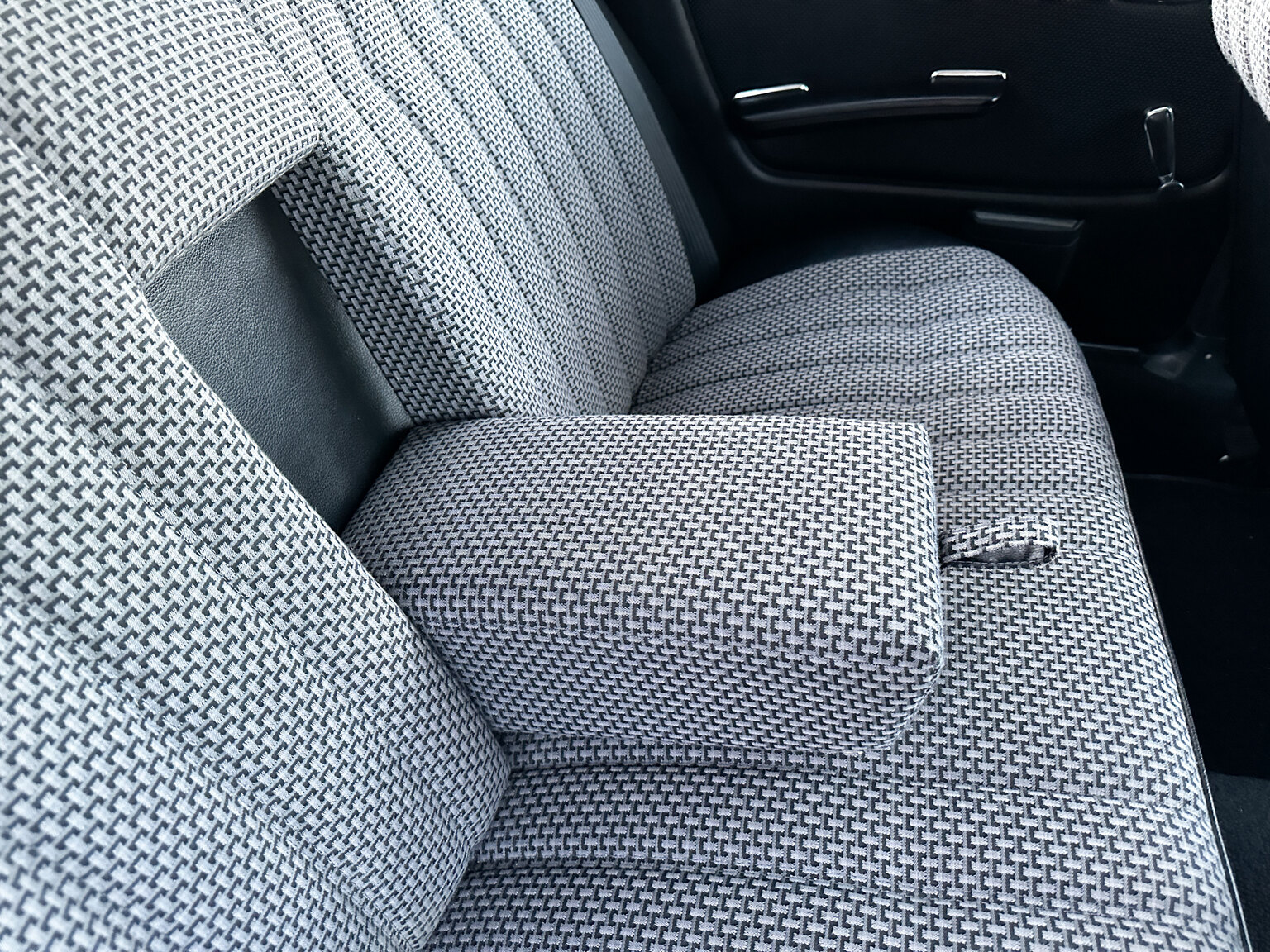 Interior image of 1978 Mercedes-Benz 250