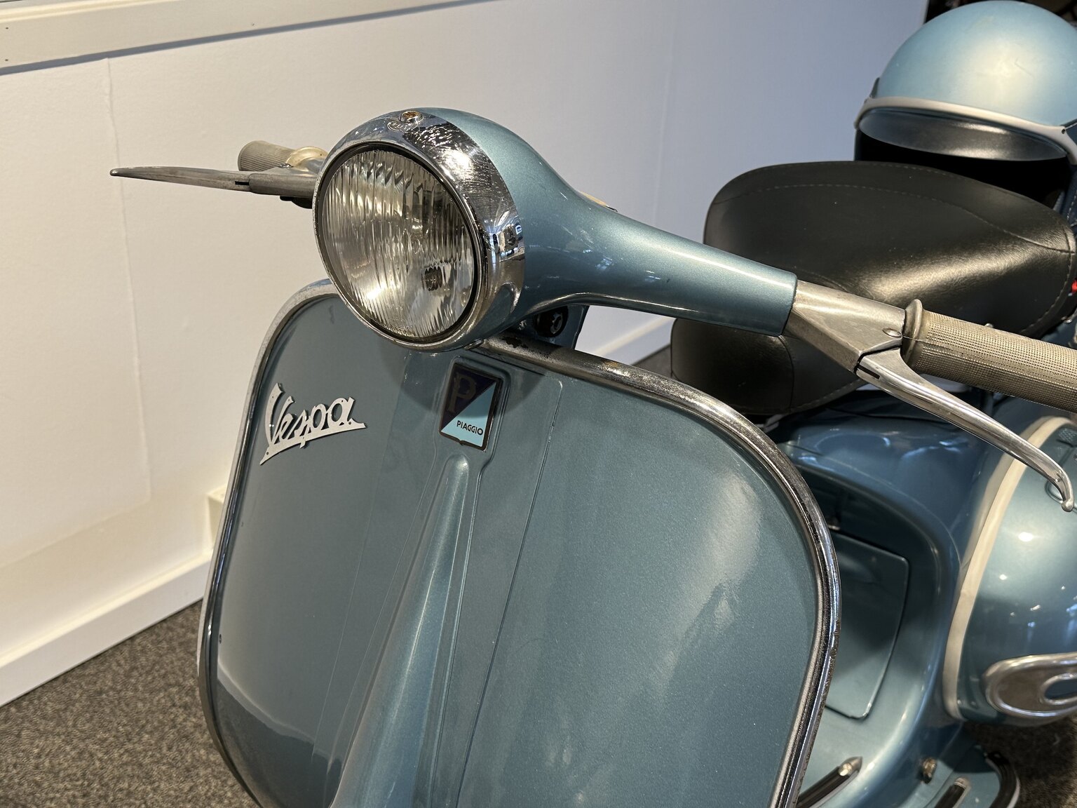 Aussenfoto 1959 Vespa Piaggio 150cc Widebody