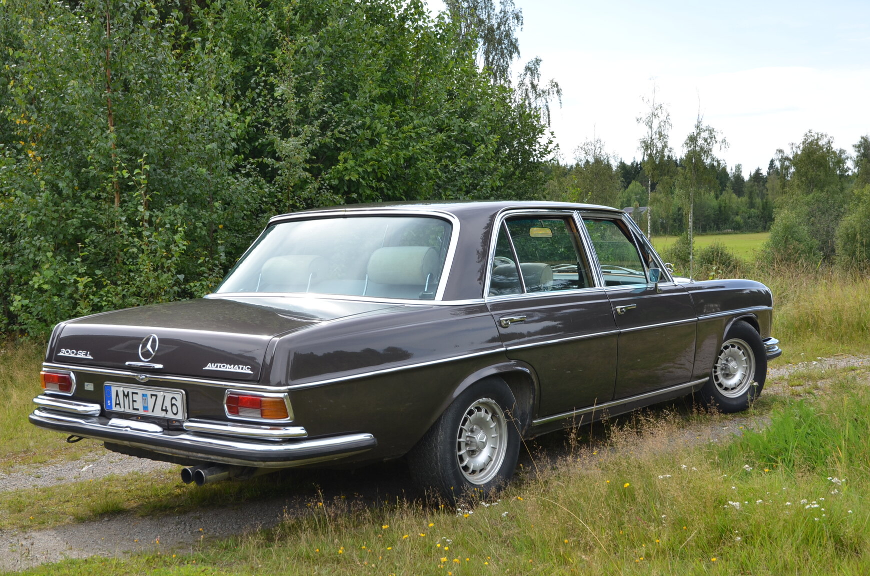 Exterior image of 1968 Mercedes-Benz W109 300 SEL 6.3