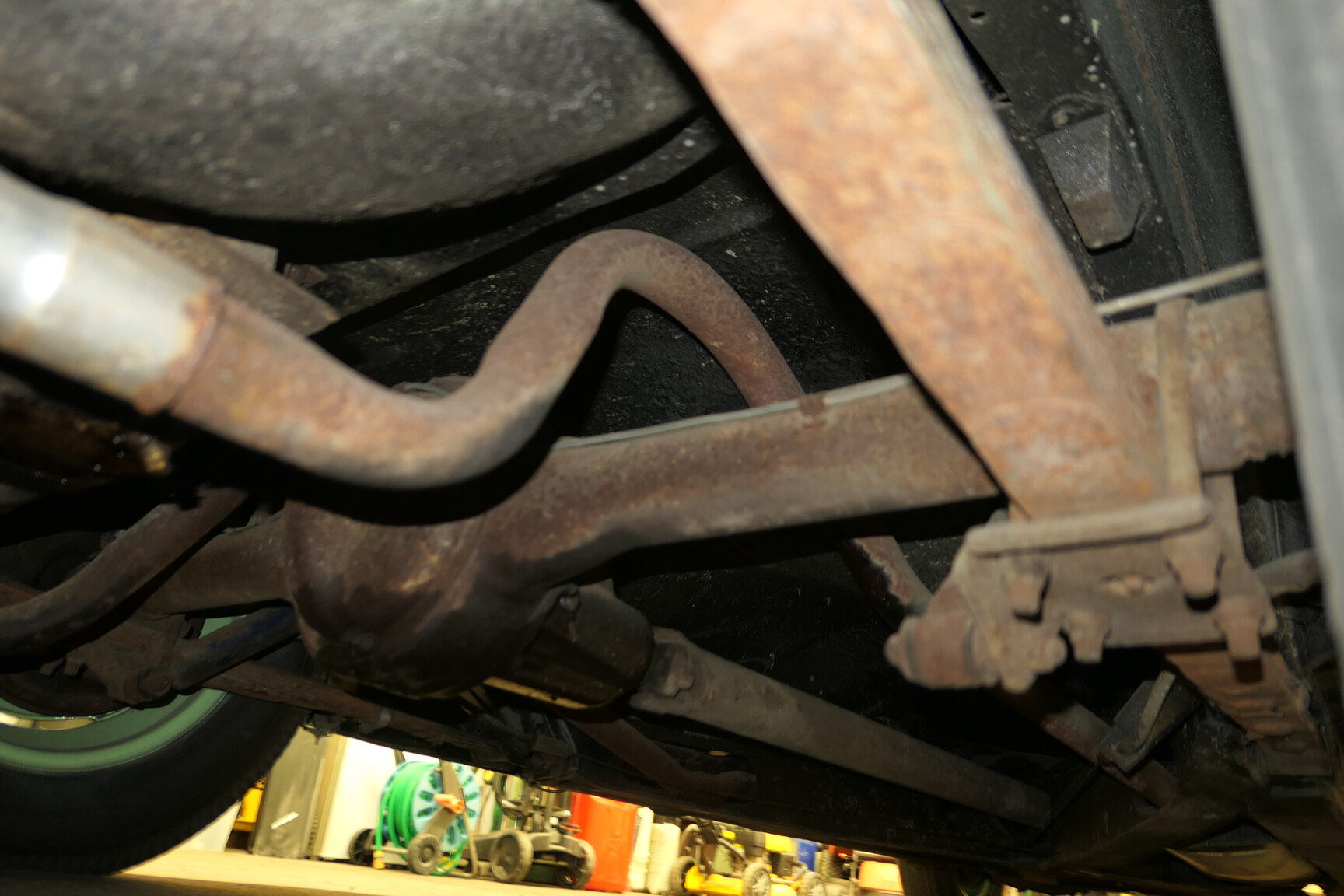 Image of 1949 Ford Custom Convertible mechanics