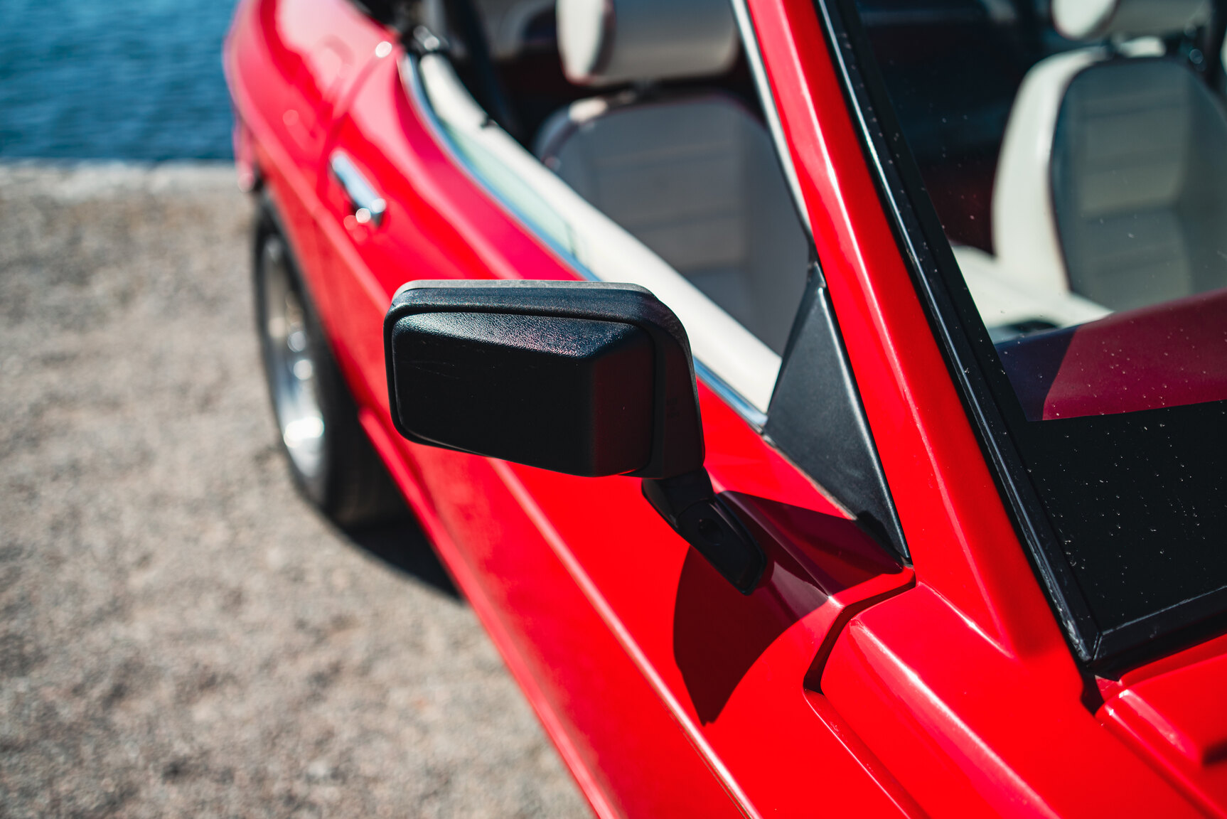 Exteriörbild på 1985 TVR 350i Cabriolet 3.5 V8