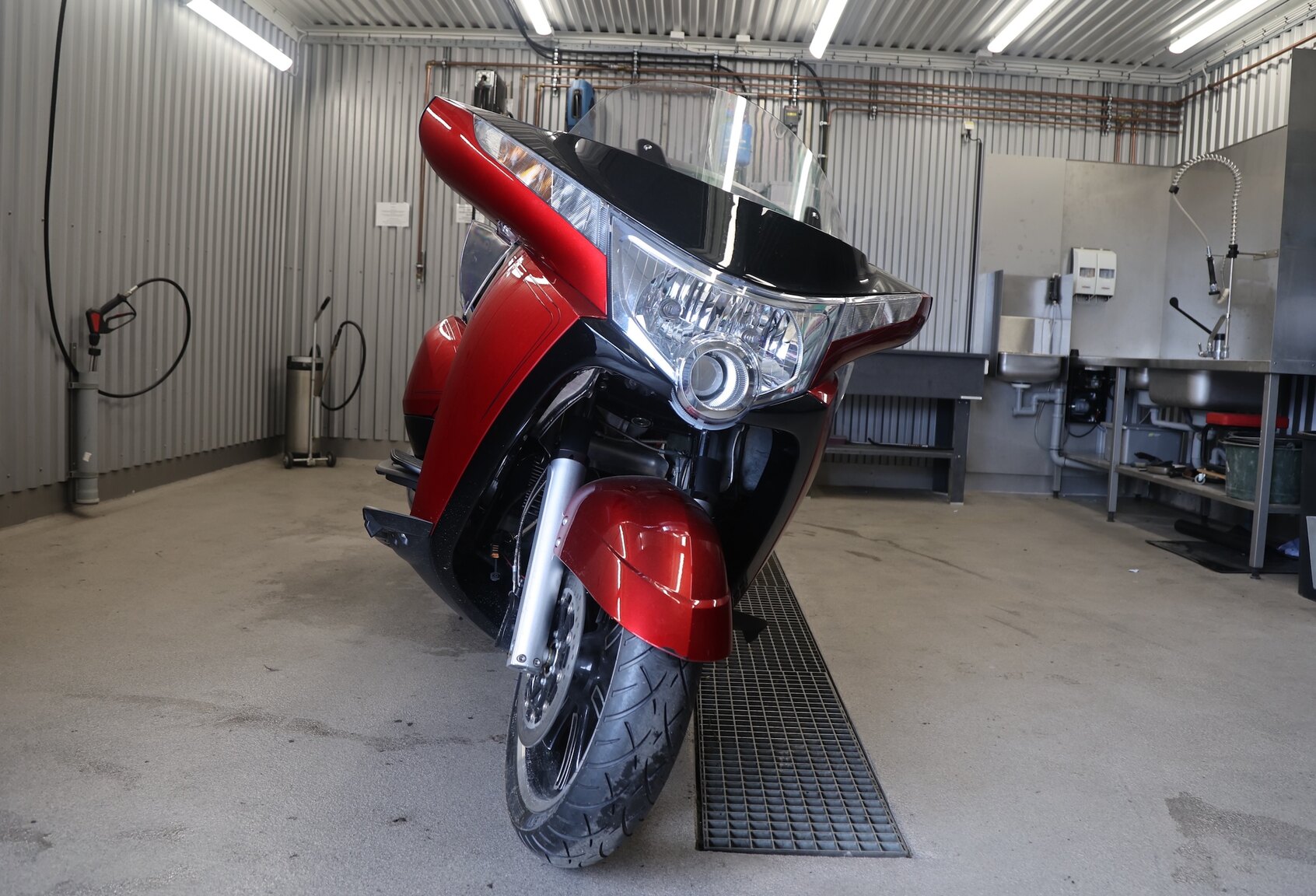 Exteriörbild på 2015 Victory Vision