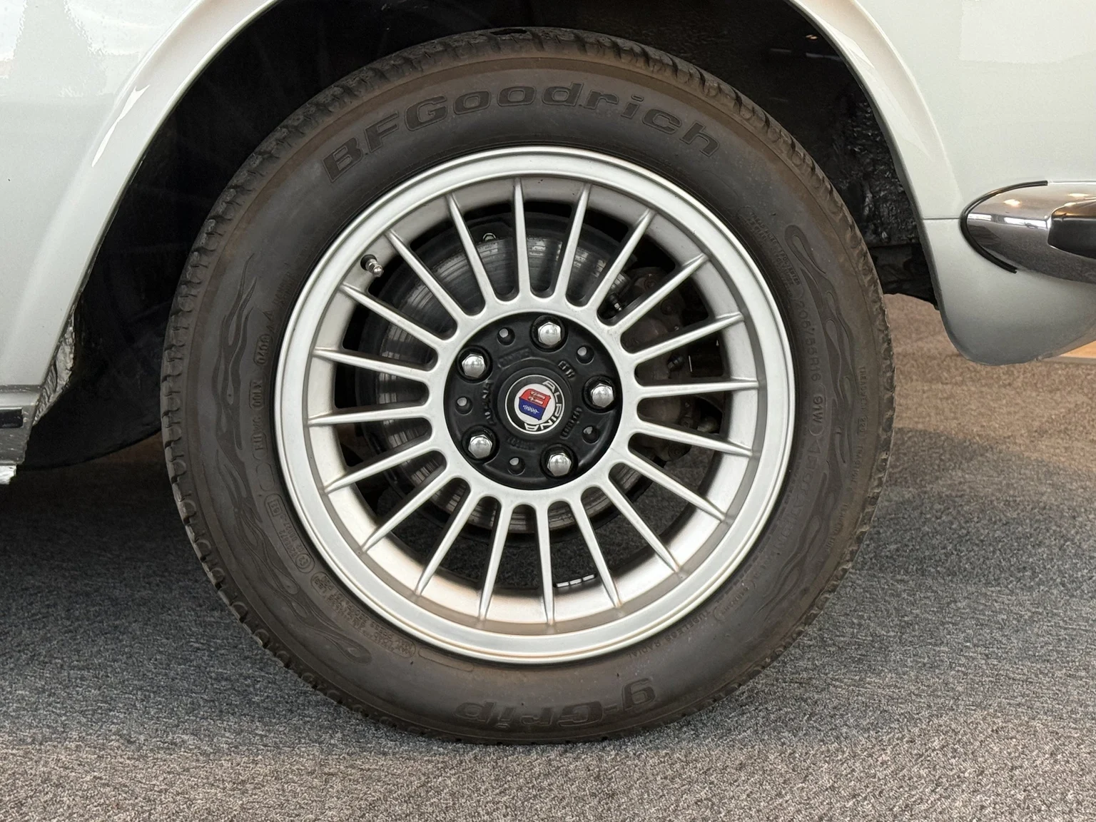 Aussenfoto 1972 BMW E9 3.0 CSI (12)