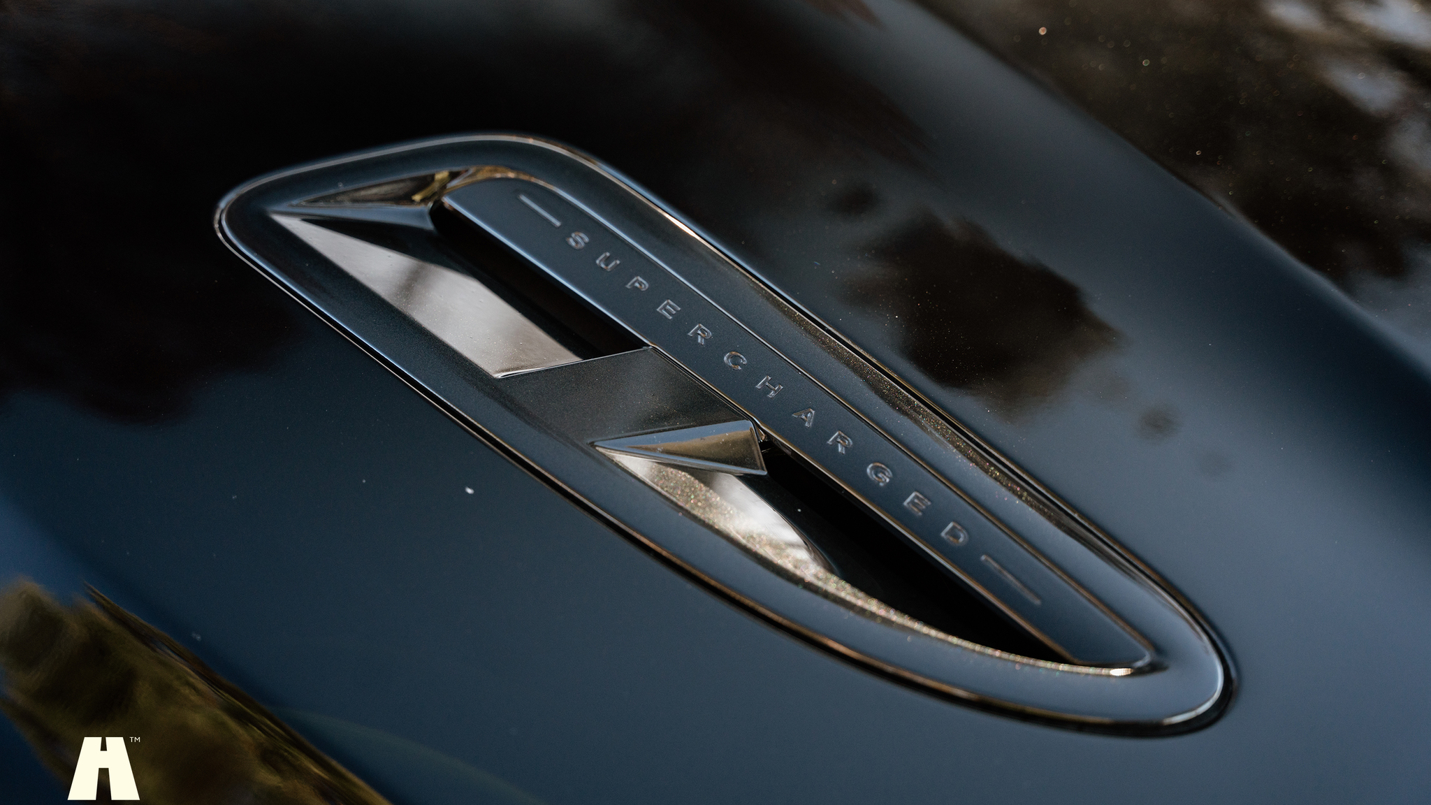 Exterior image of 2010 Jaguar XFR (24)