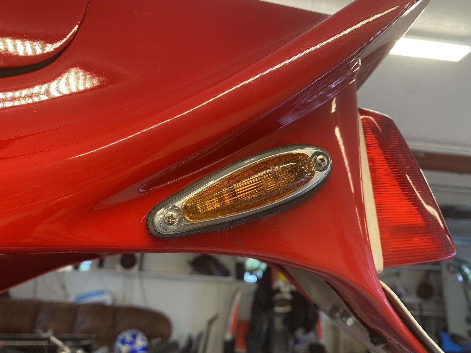 Exterior image of 1983 Nico Bakker Suzuki 1100 