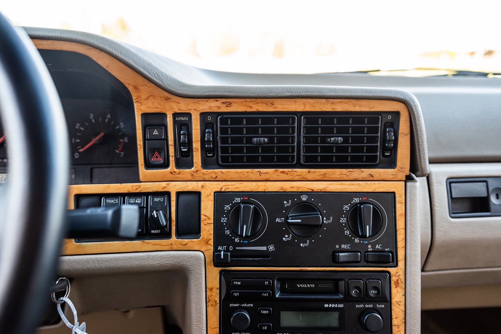 Interior image of 1996 Volvo 850 R