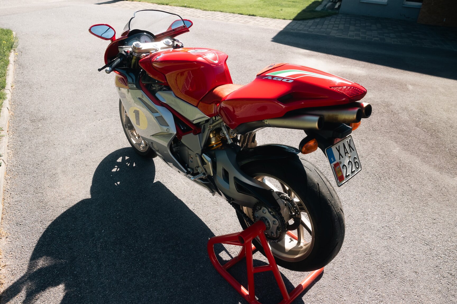 Aussenfoto 2004 MV Agusta F4 1000 AGO