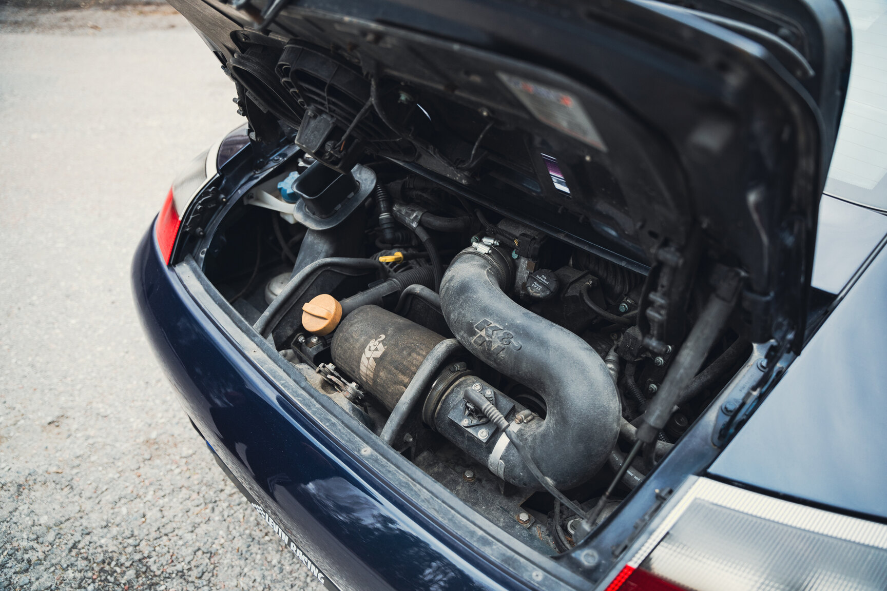 Image of 1999 Porsche 911 Carrera 4 mechanics