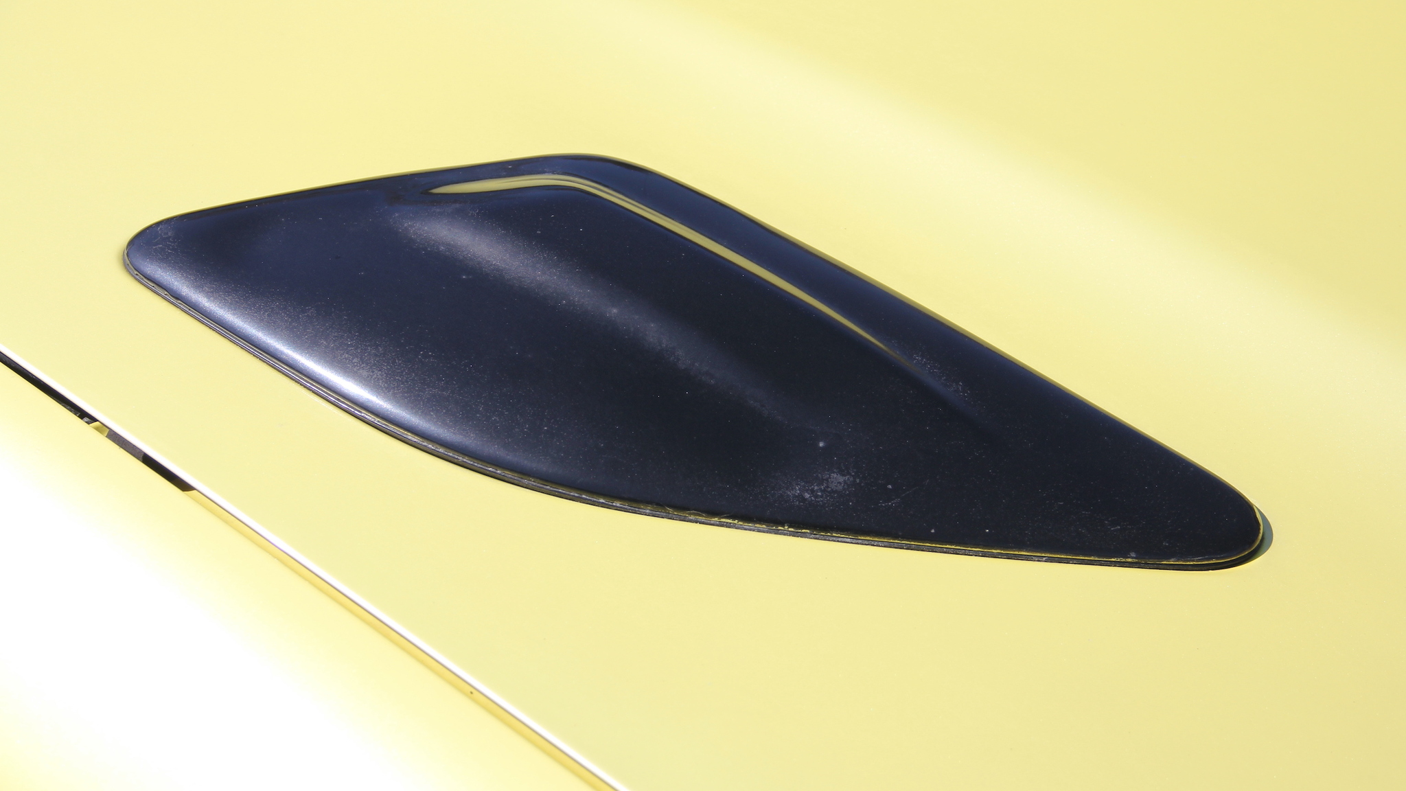 Exterior image of 1992 Dodge Stealth (20)