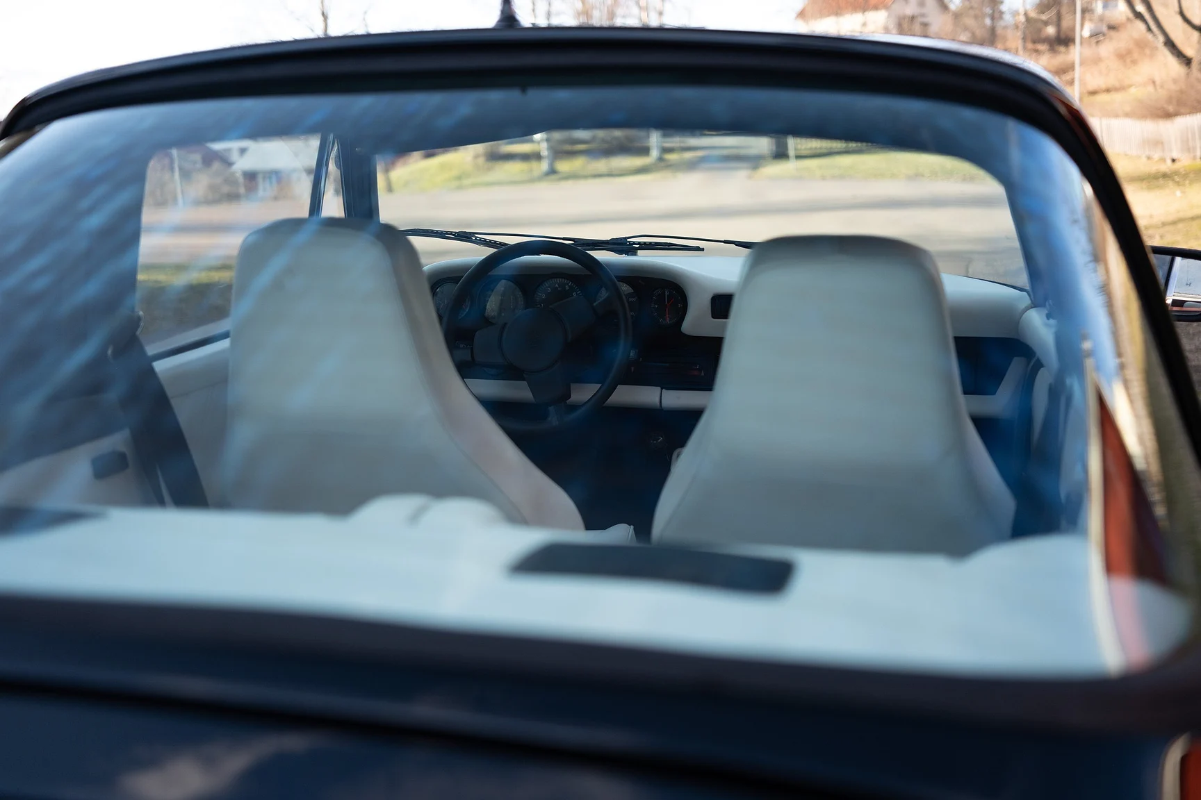 Aussenfoto 1976 Porsche 911 Targa Flachbau - Josef Zirkelbach DP (14)