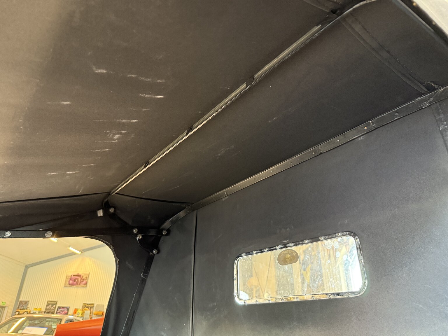 Interiörbild 1986 Hot Rod T23 (7)