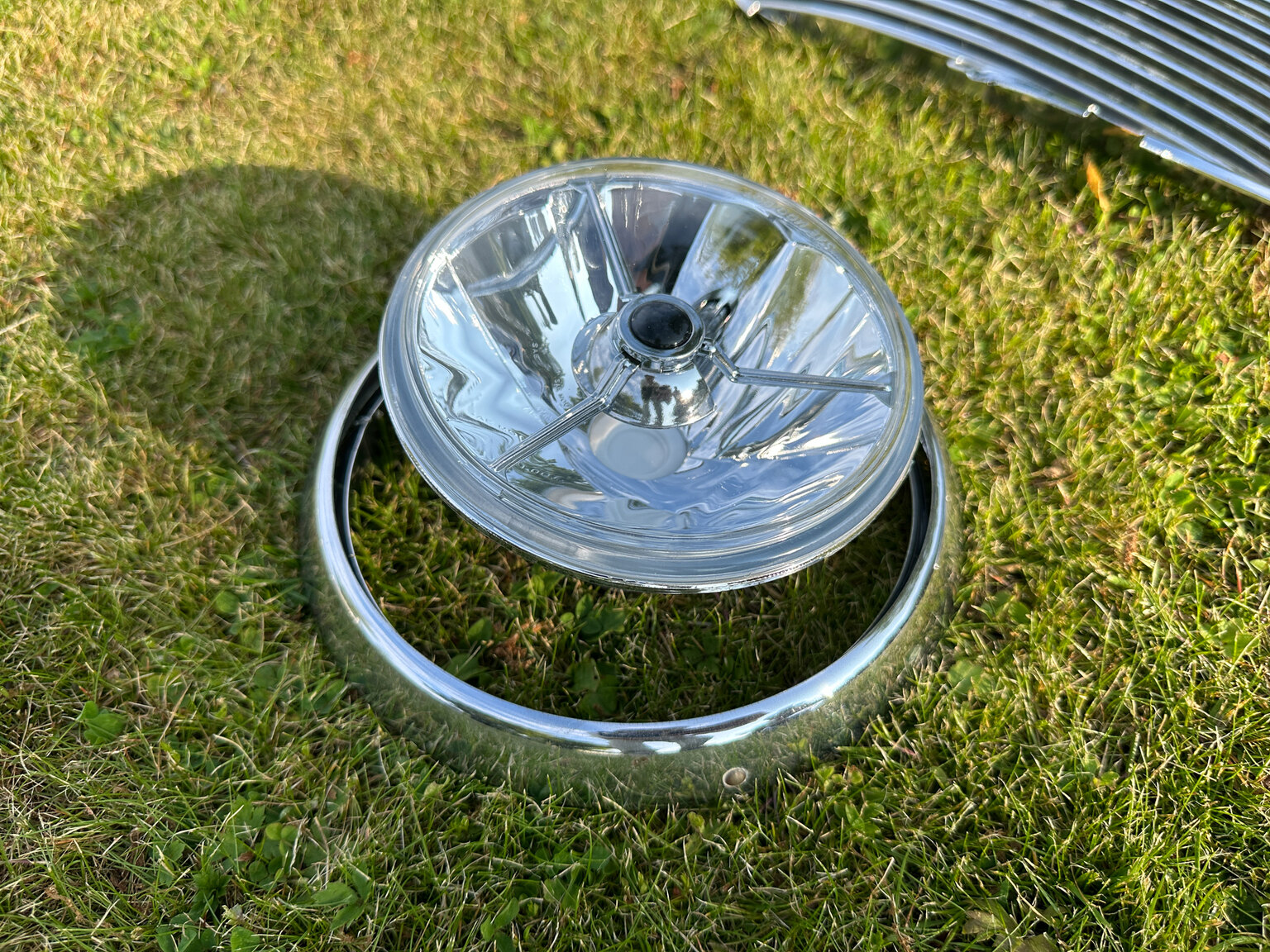 Image of 1965 Daimler 250 V8 miscellaneous