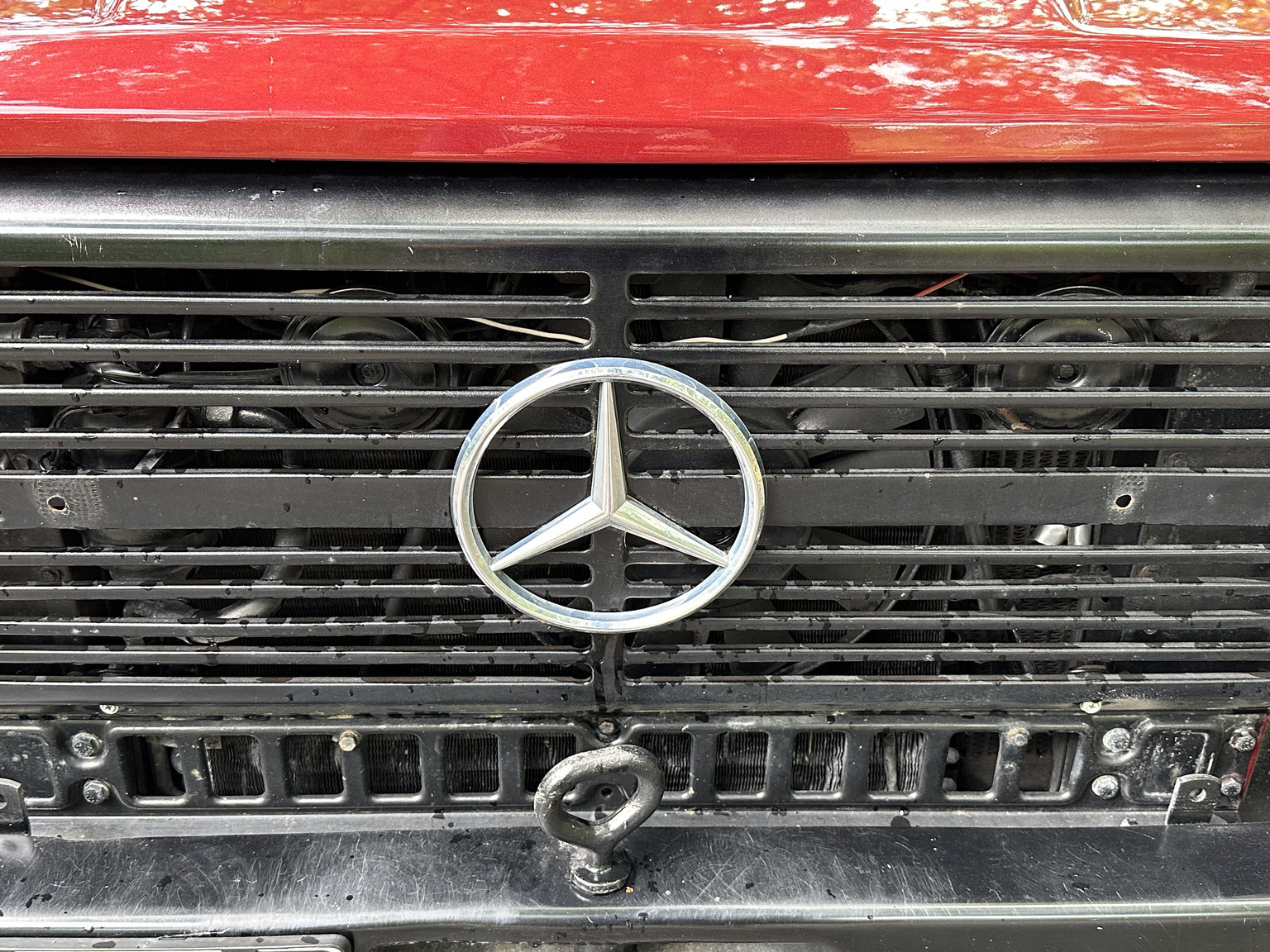 Exterior image of 1986 Mercedes 280 GE