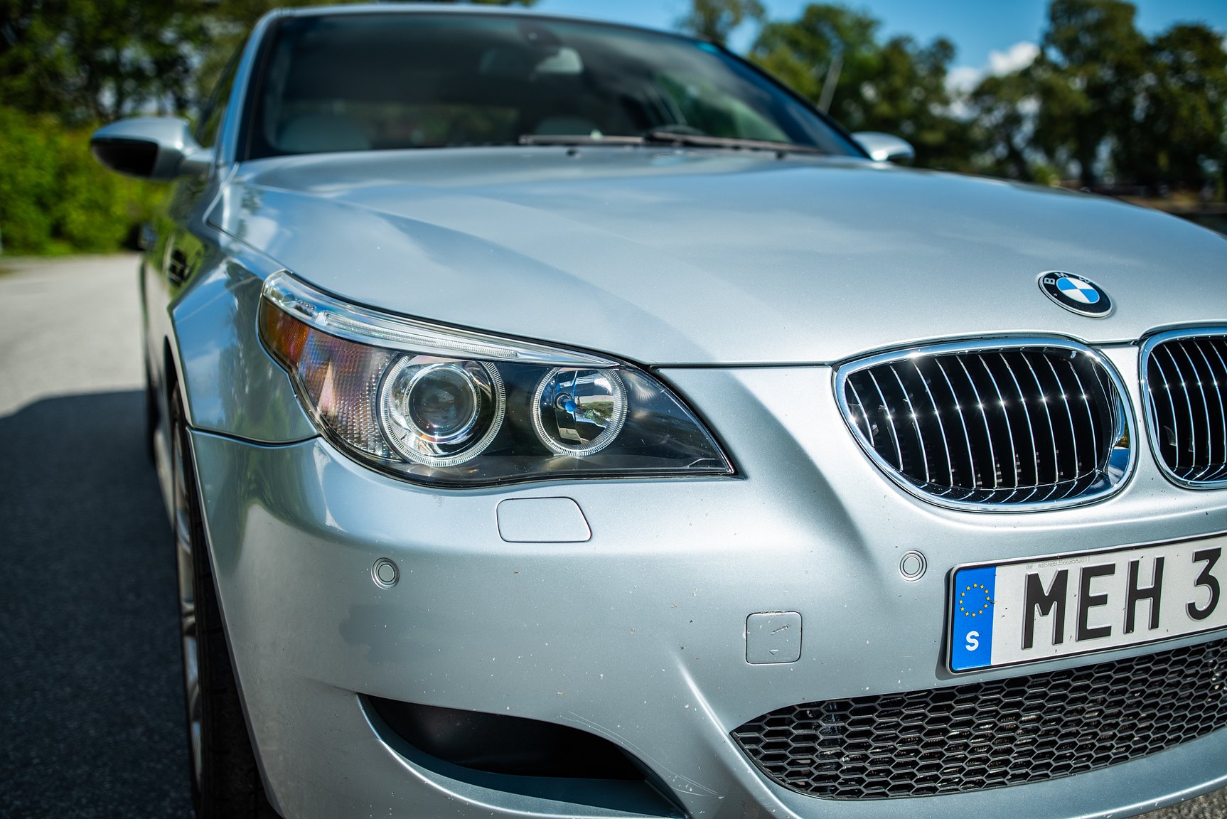 Exterior image of 2006 BMW E60 M5