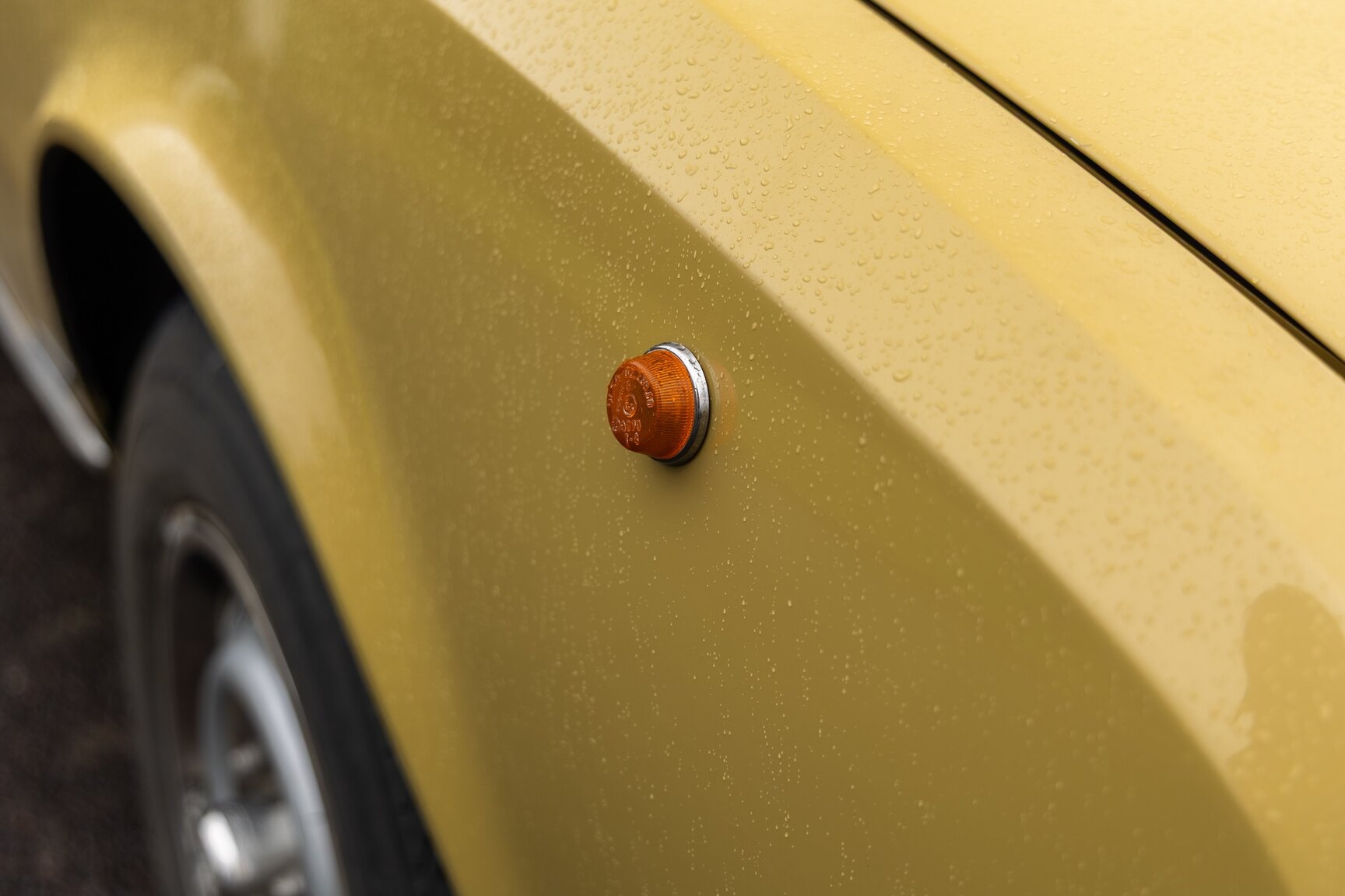 Exterior image of 1974 Alfa Romeo Berlina 2000