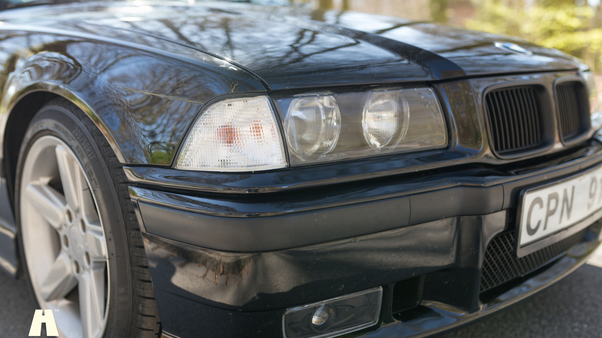Exterior image of 1996 BMW M3 3.2 Cabriolet (43)