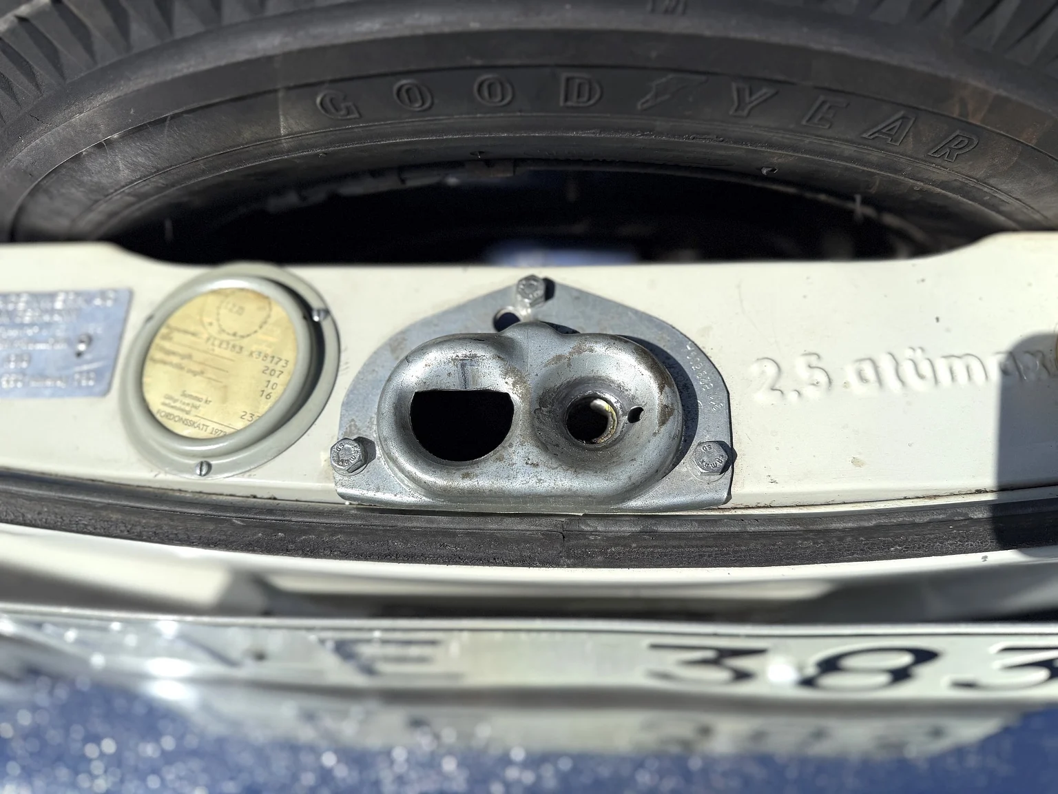 Image of 1965 Volkswagen 1500 Limousine 311 Notchback mechanics (34)