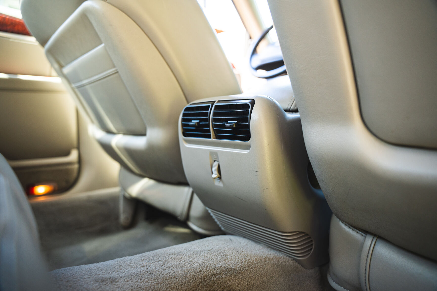 Interior image of 2003 Lincoln Town Car