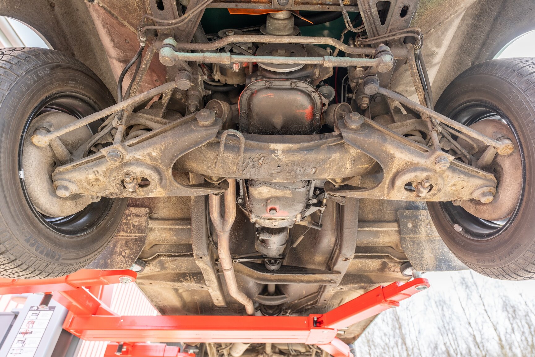 Image of 1973 Volvo 144 mechanics