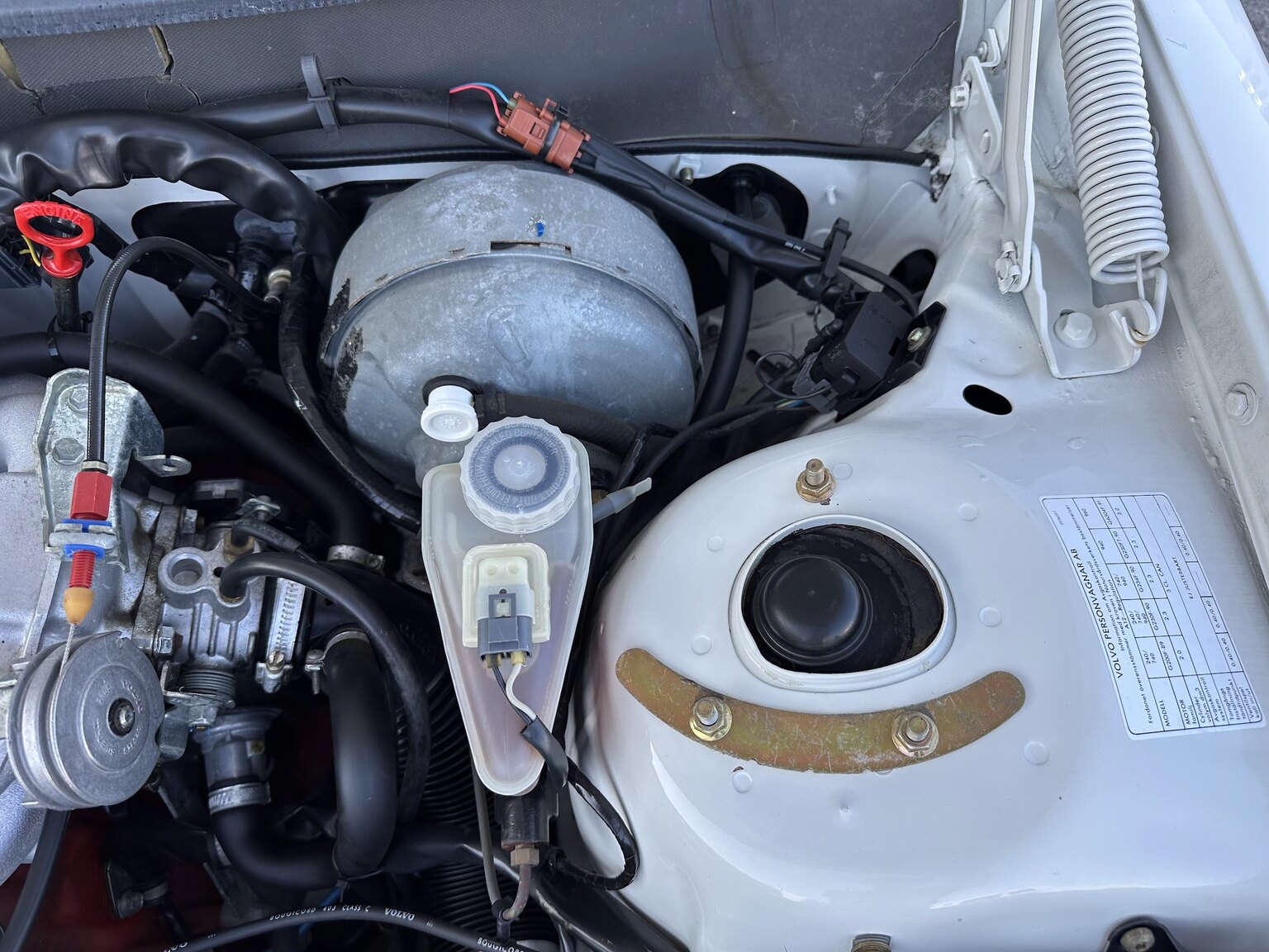 1991 Volvo 240 GLT, Mekanik