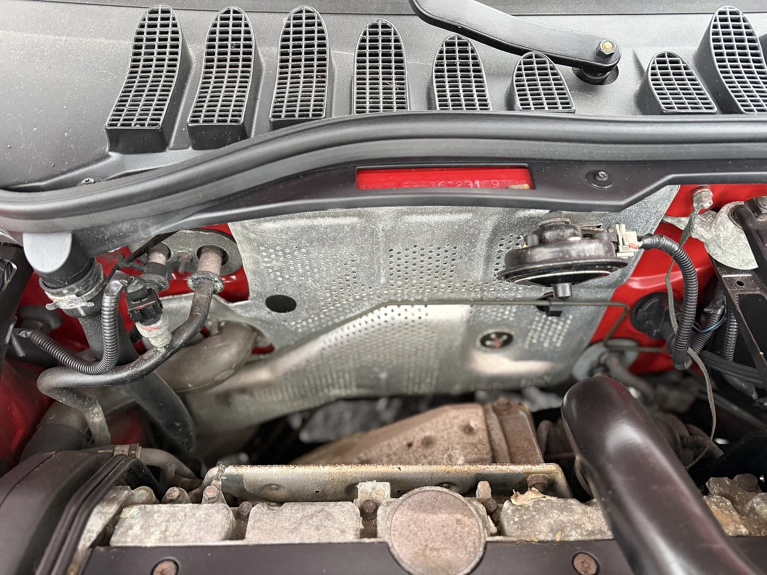 Image of 1996 Volvo 850R (8) mechanics