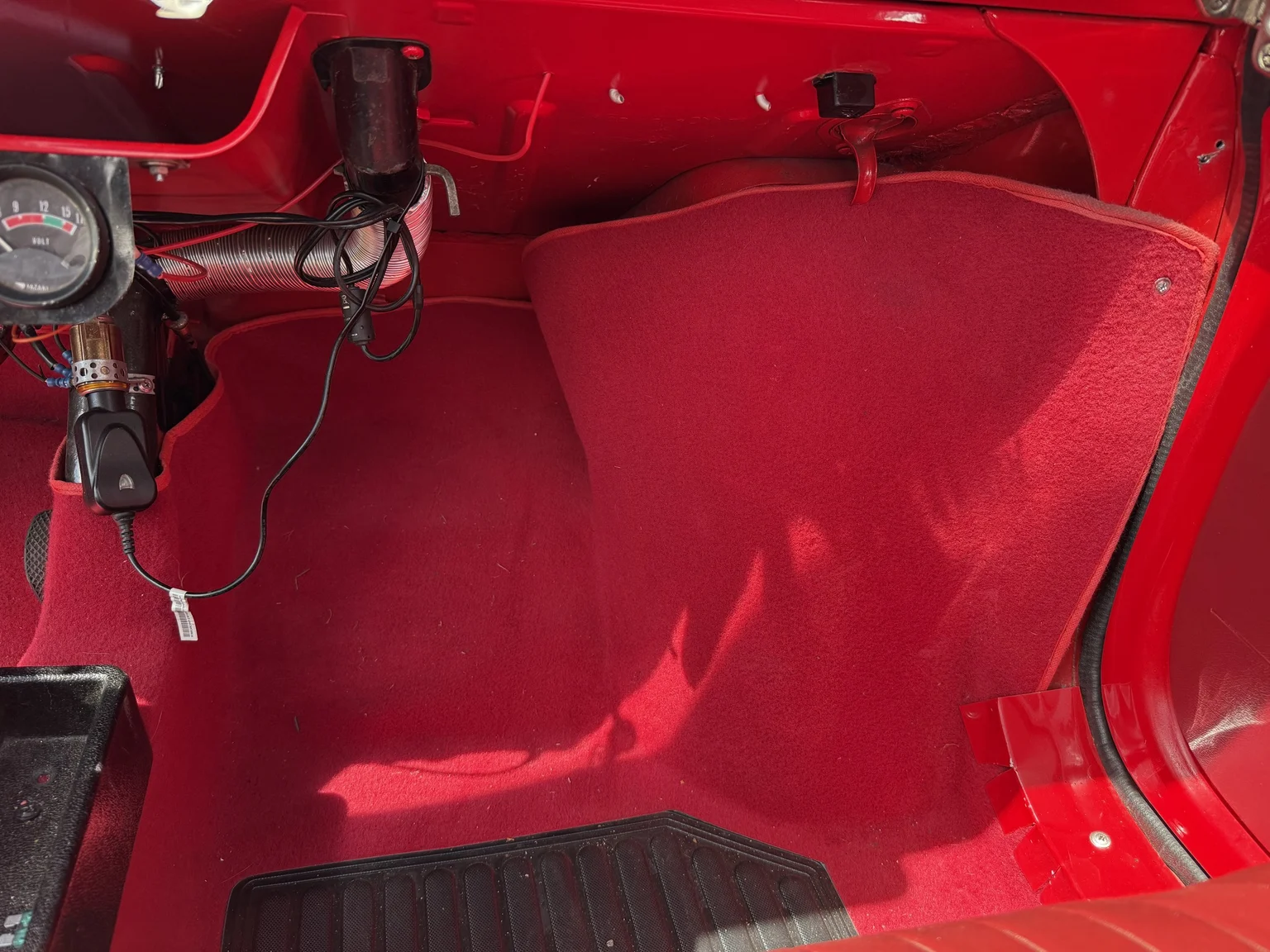 Interiörbild 1958 Fiat 500 Nuova (17)