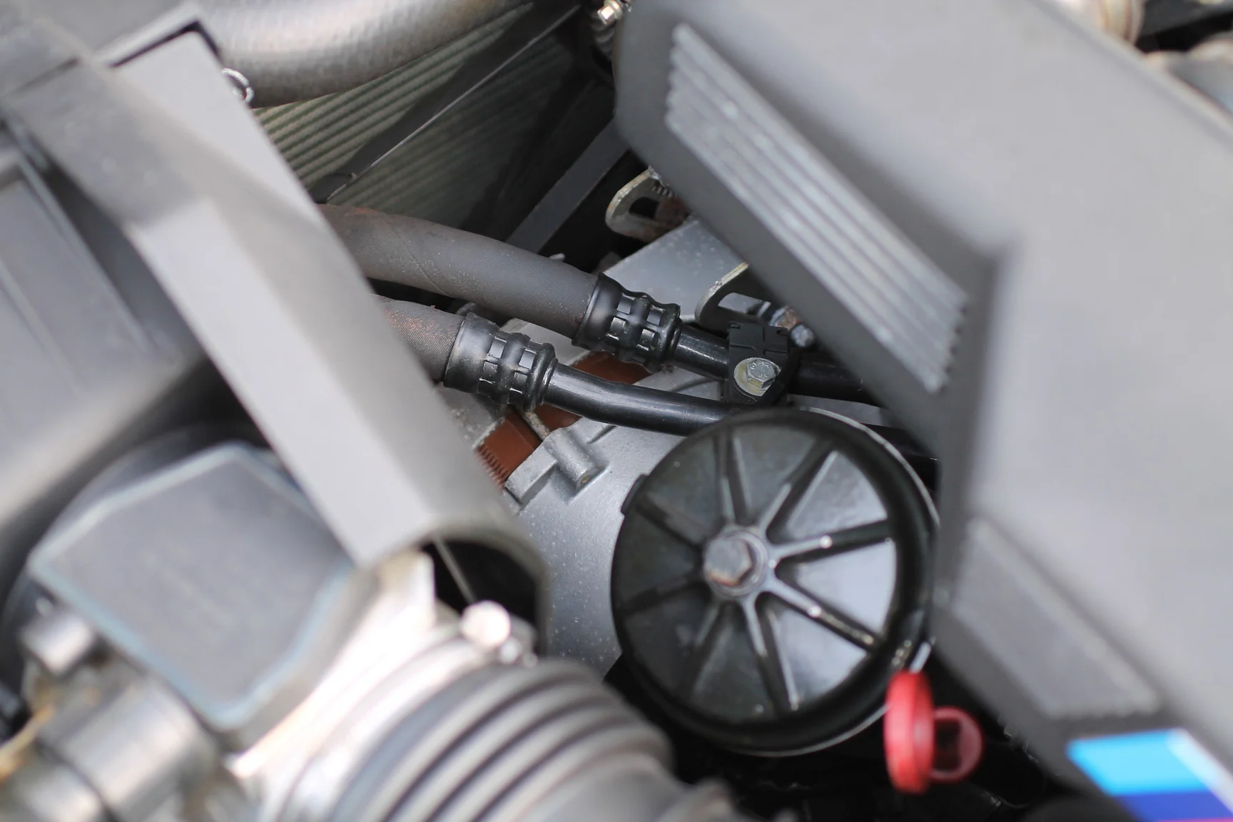 Image of 1993 BMW E34 M5 Touring  mechanics (19)