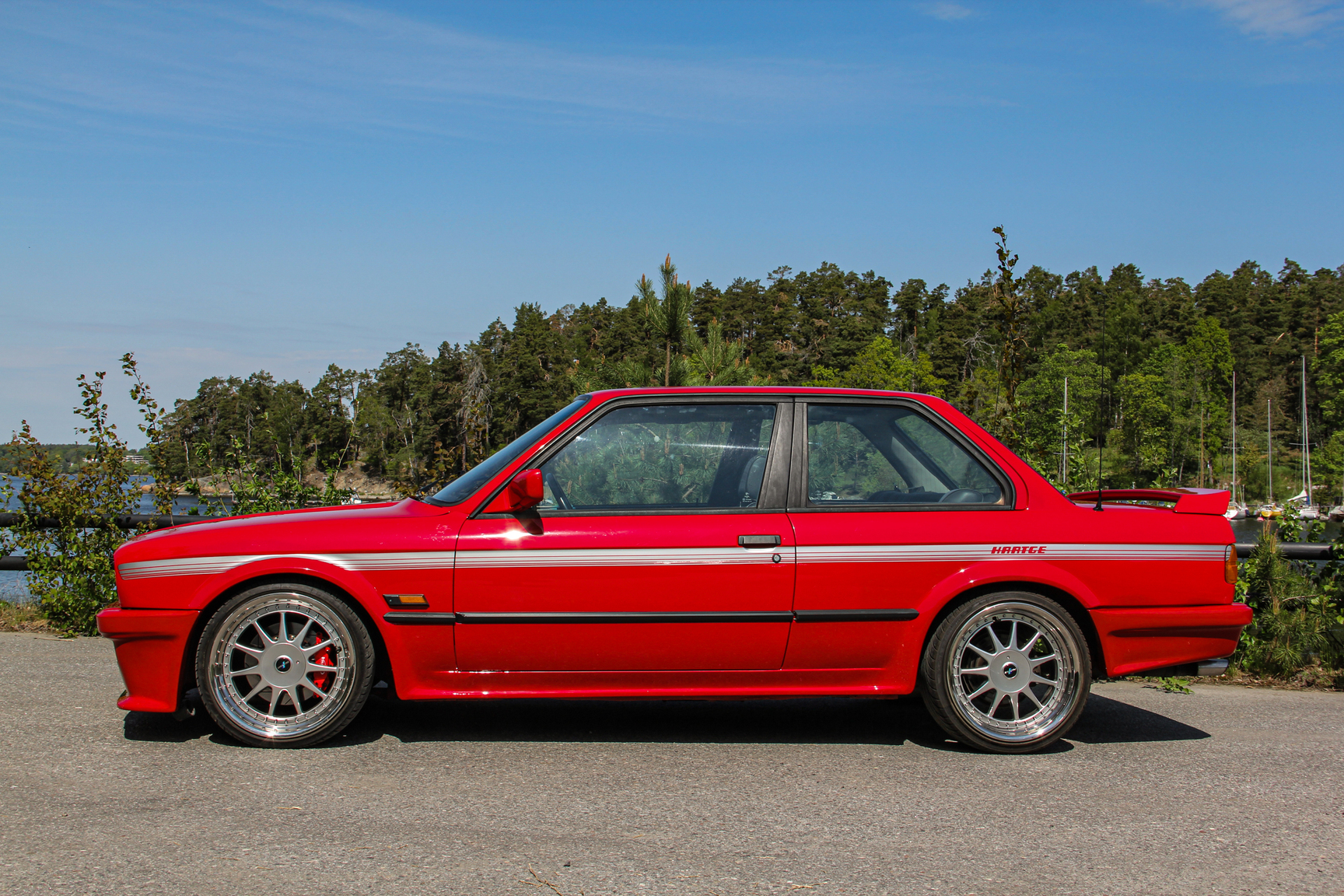 Exteriörbild på 1986 BMW E30 H35 Hartge