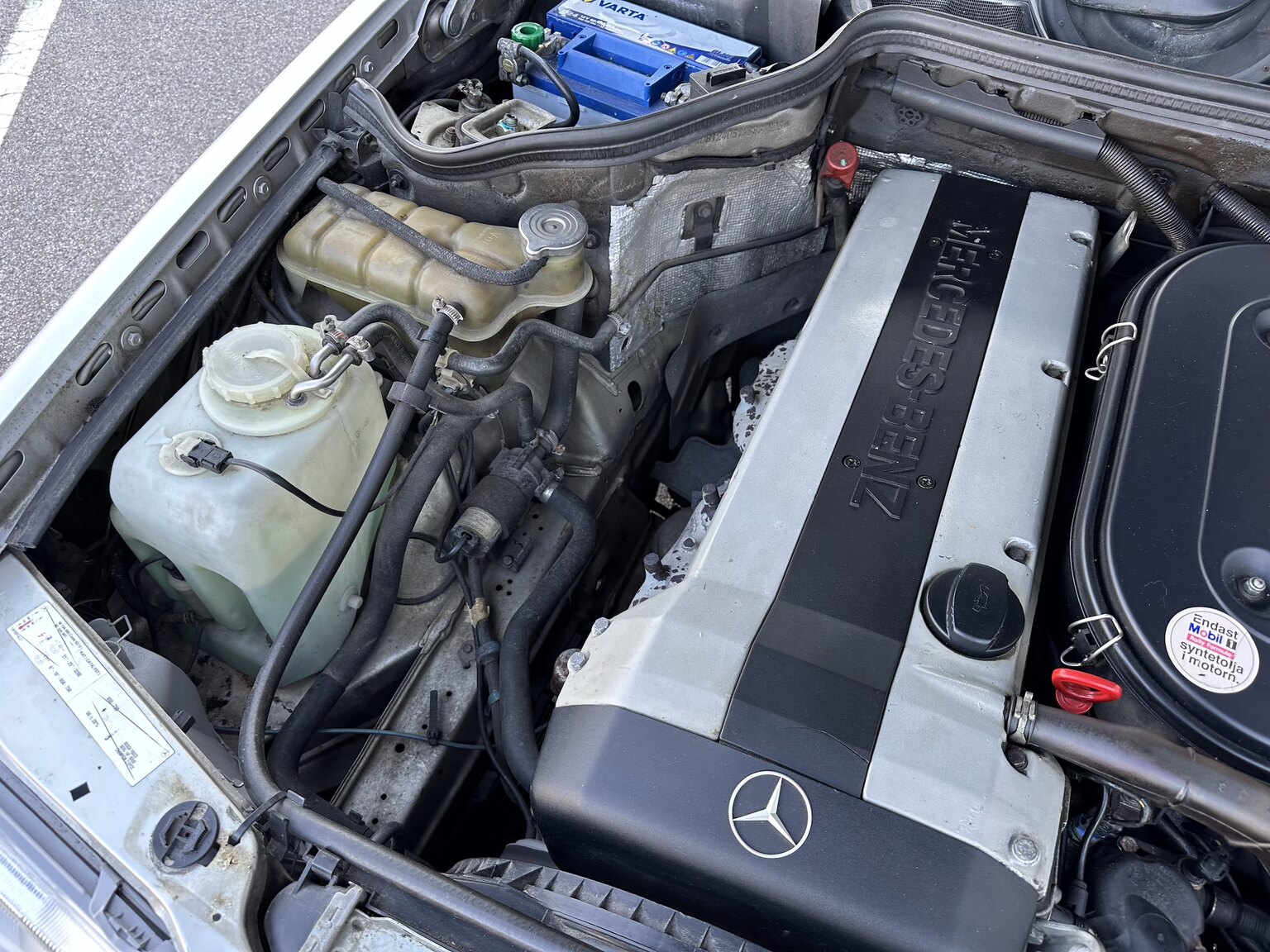 1992 Mercedes-Benz 300 CE-24, Mekanik