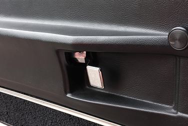 #<Image:0x00007f8df3efdfc0>