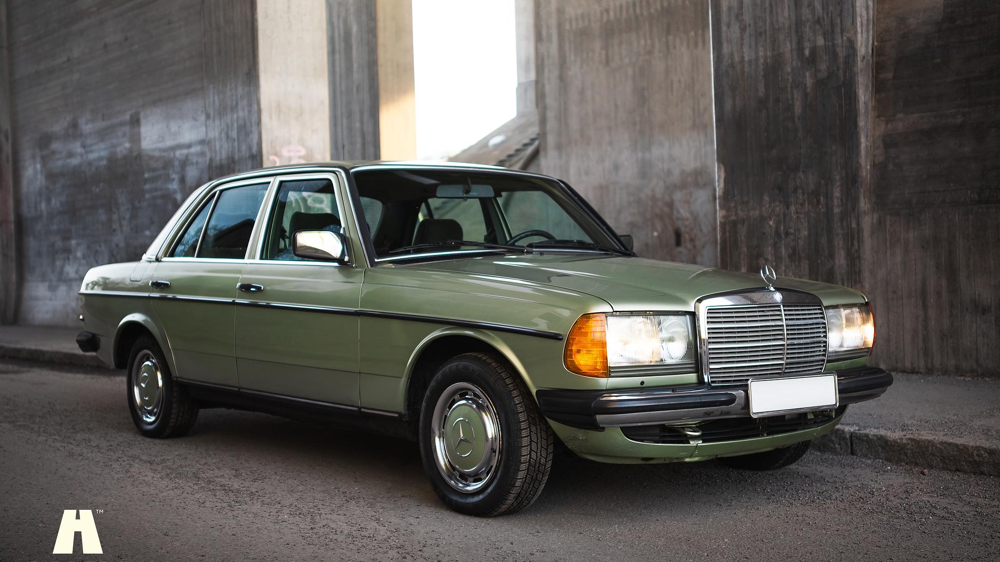Exteriörbild på 1985 Mercedes-Benz 200 Series 3  (7)