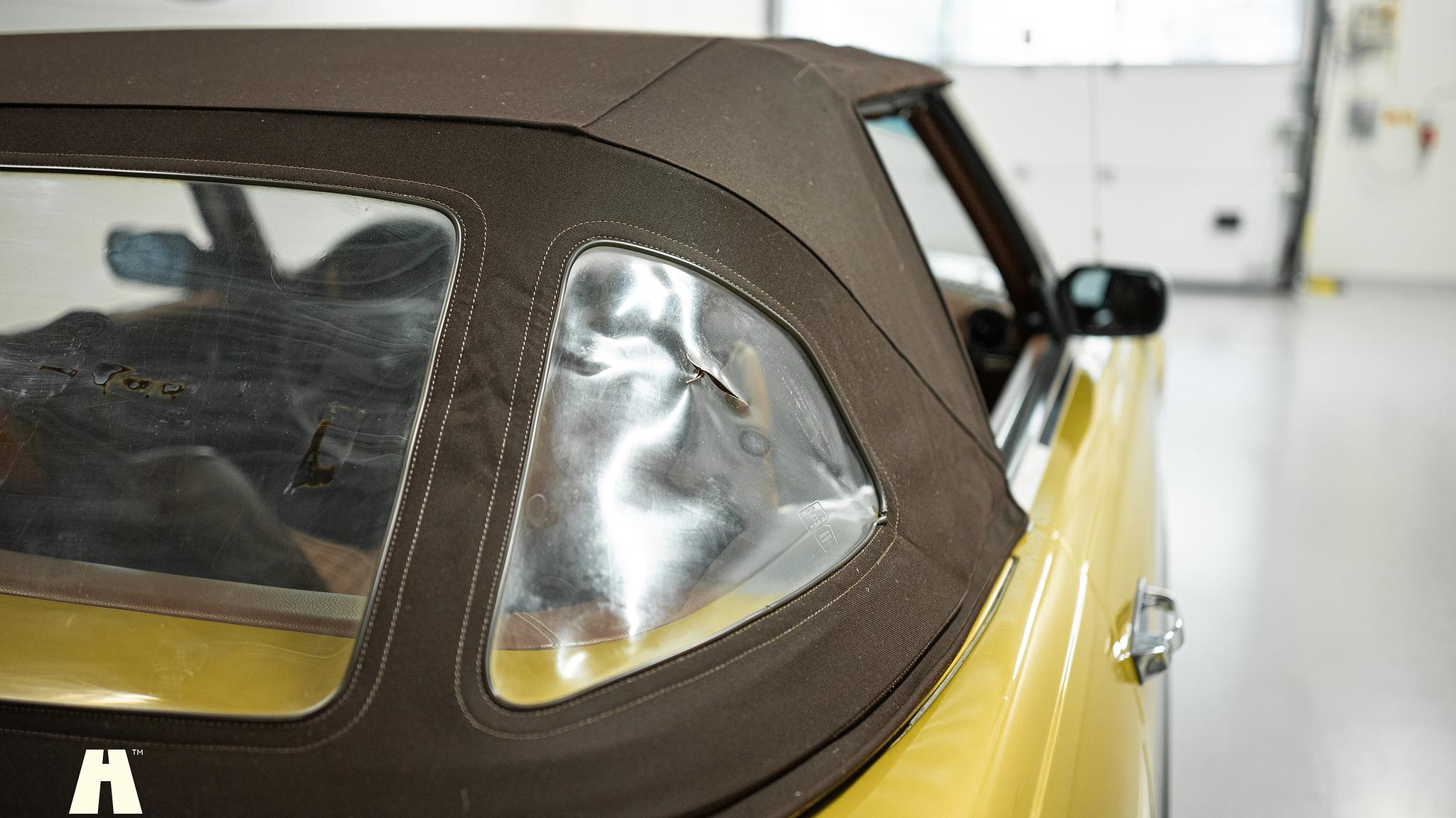 Aussenfoto 1975 Mercedes SL 350