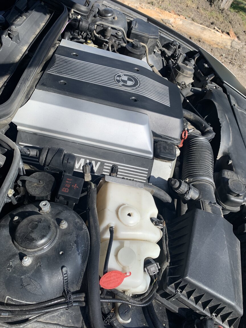 Image of 1995 BMW 840i mechanics (9)