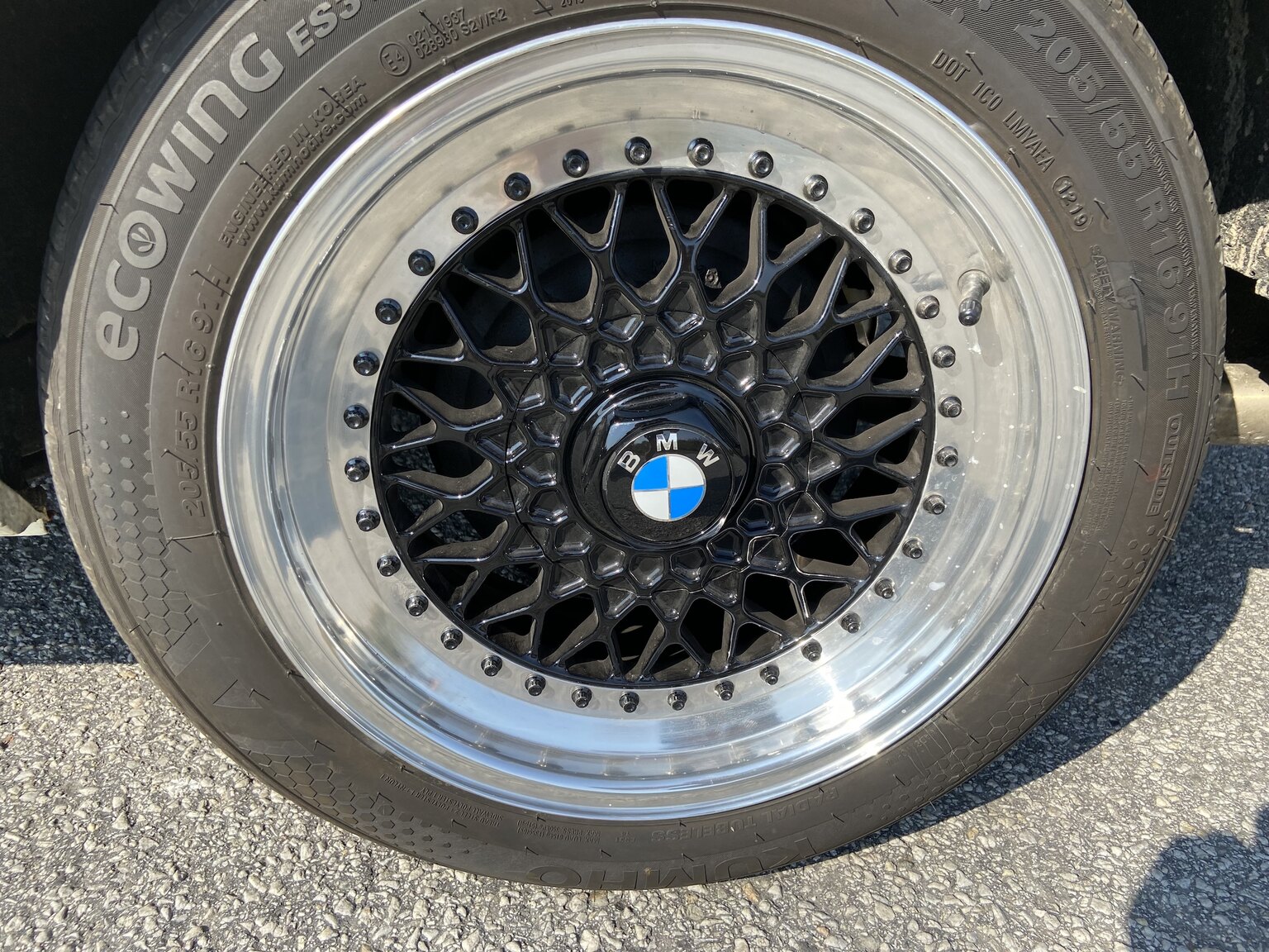 Aussenfoto 1971 BMW 2800 CS