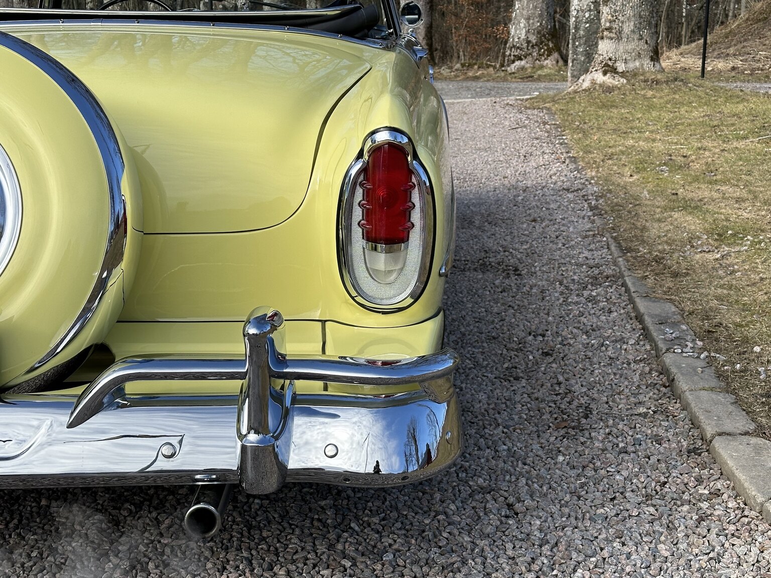Exterior image of 1955 Mercury Montclair