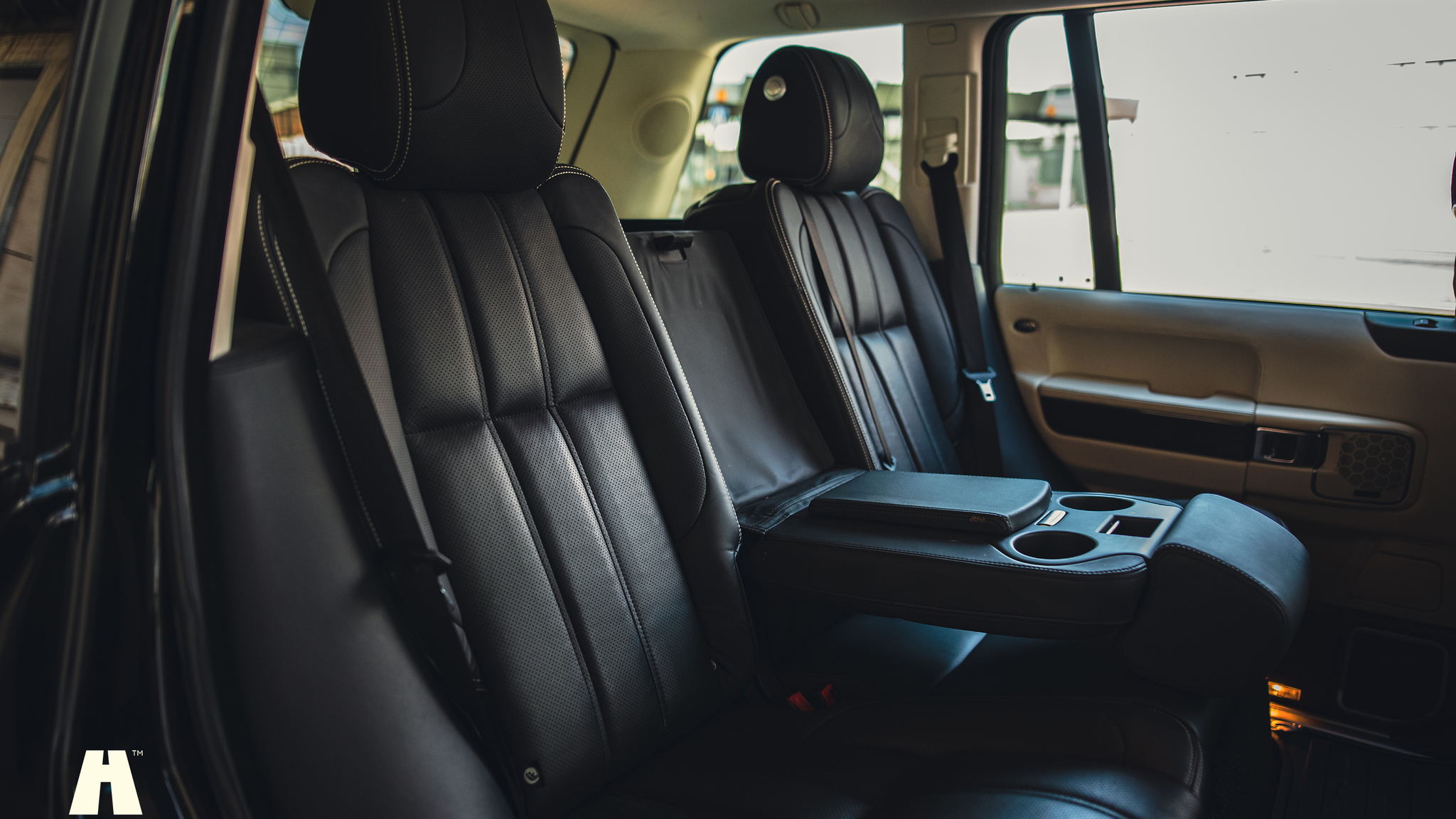 Innenraumfoto von 2011 Range Rover TDV8 Autobiography  (71)