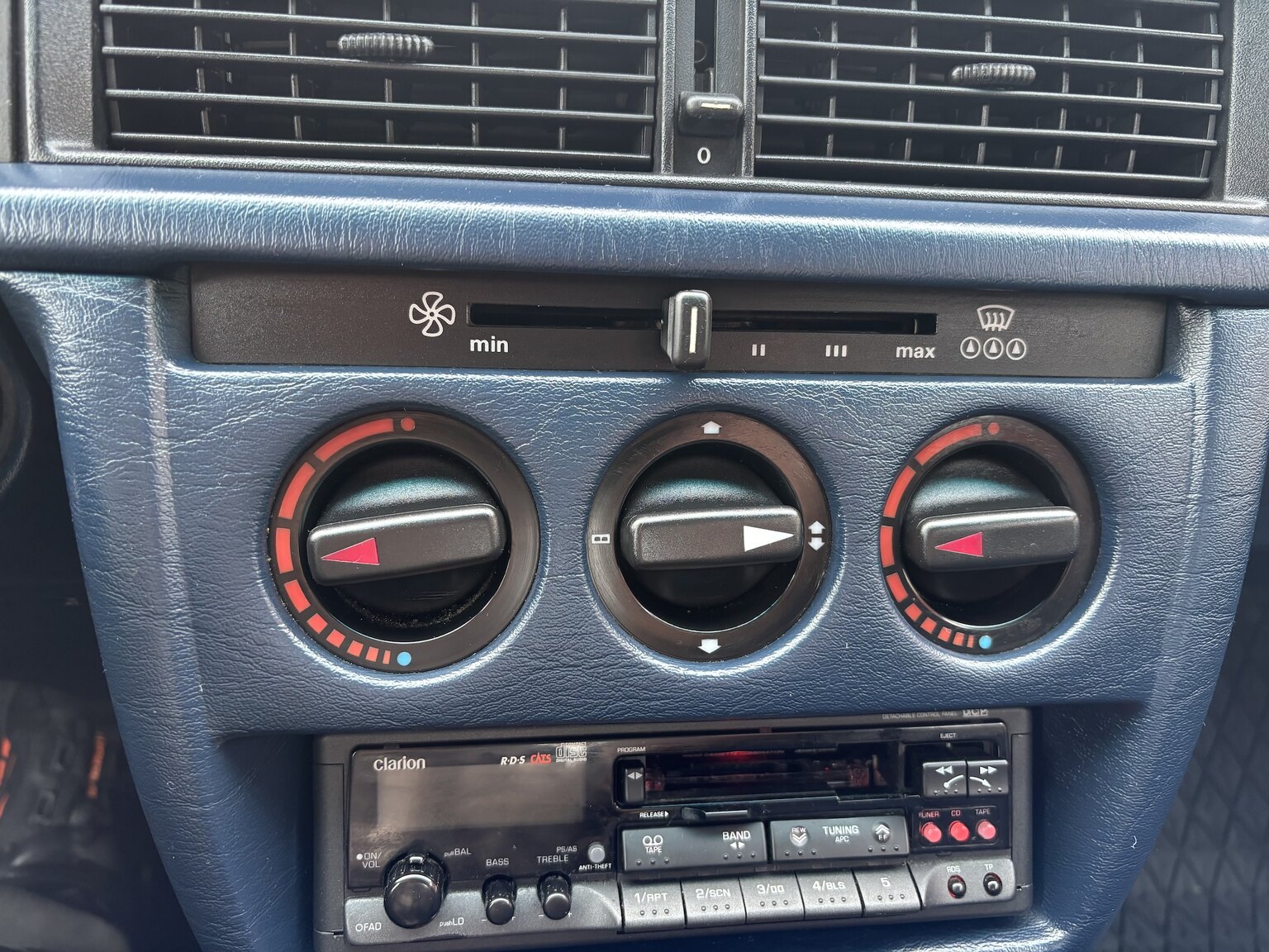 Interiörbild 1992 Mercedes-Benz 190 D