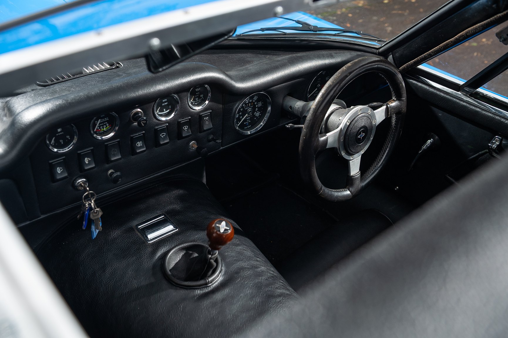 Innenraumfoto von 1969 Marcos 3000 GT